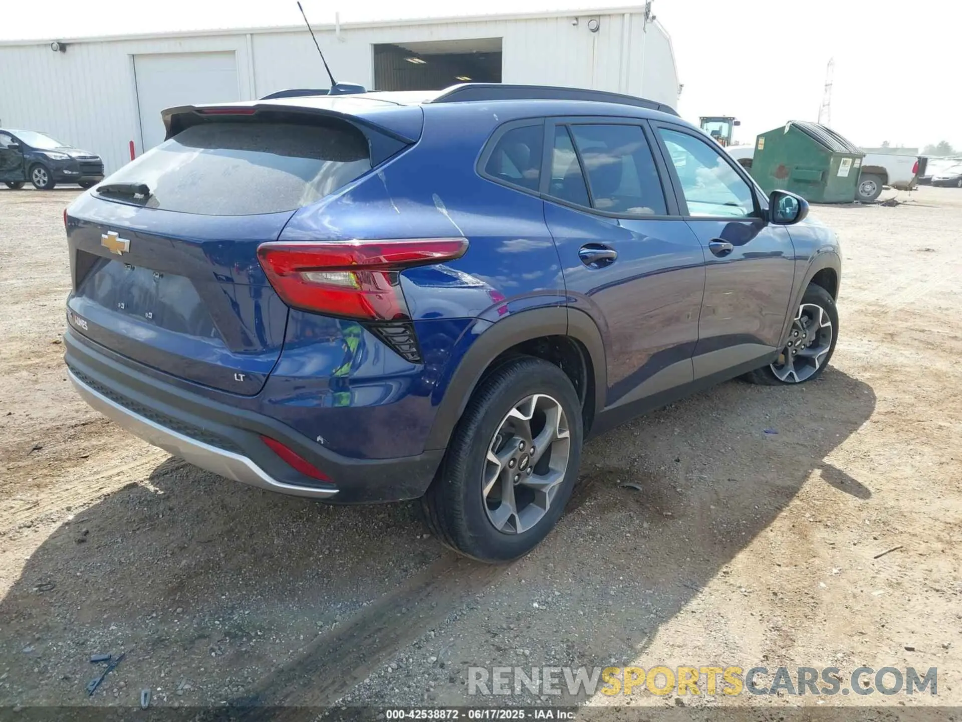4 fotografías del automóvil dañado KL77LHE29RC108219 CHEVROLET TRAX 2024