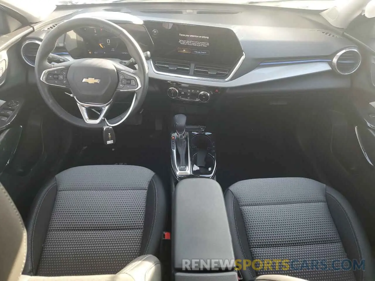8 fotografías del automóvil dañado KL77LHE29RC135162 CHEVROLET TRAX 2024