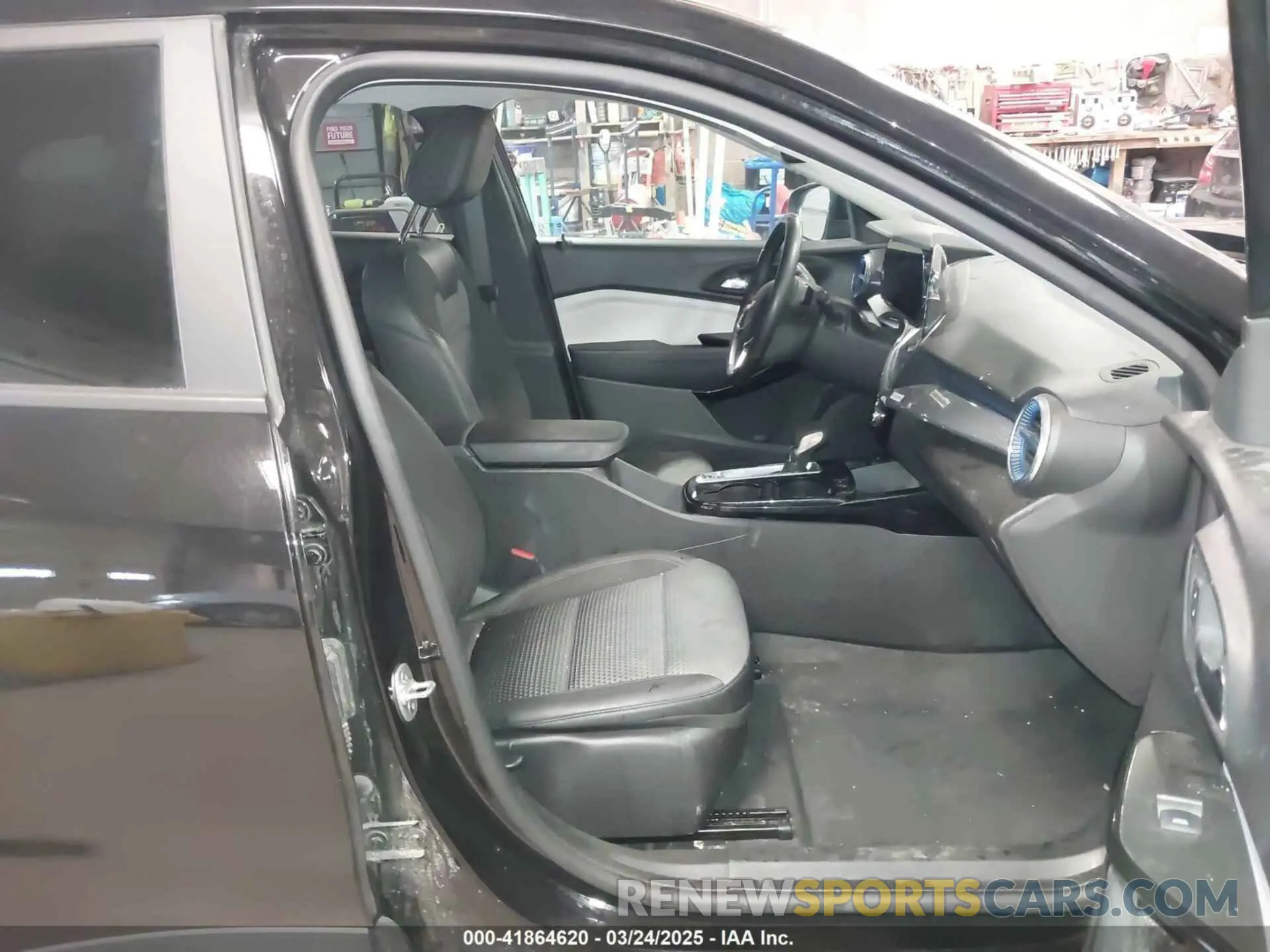 5 fotografías del automóvil dañado KL77LHE29RC239070 CHEVROLET TRAX 2024