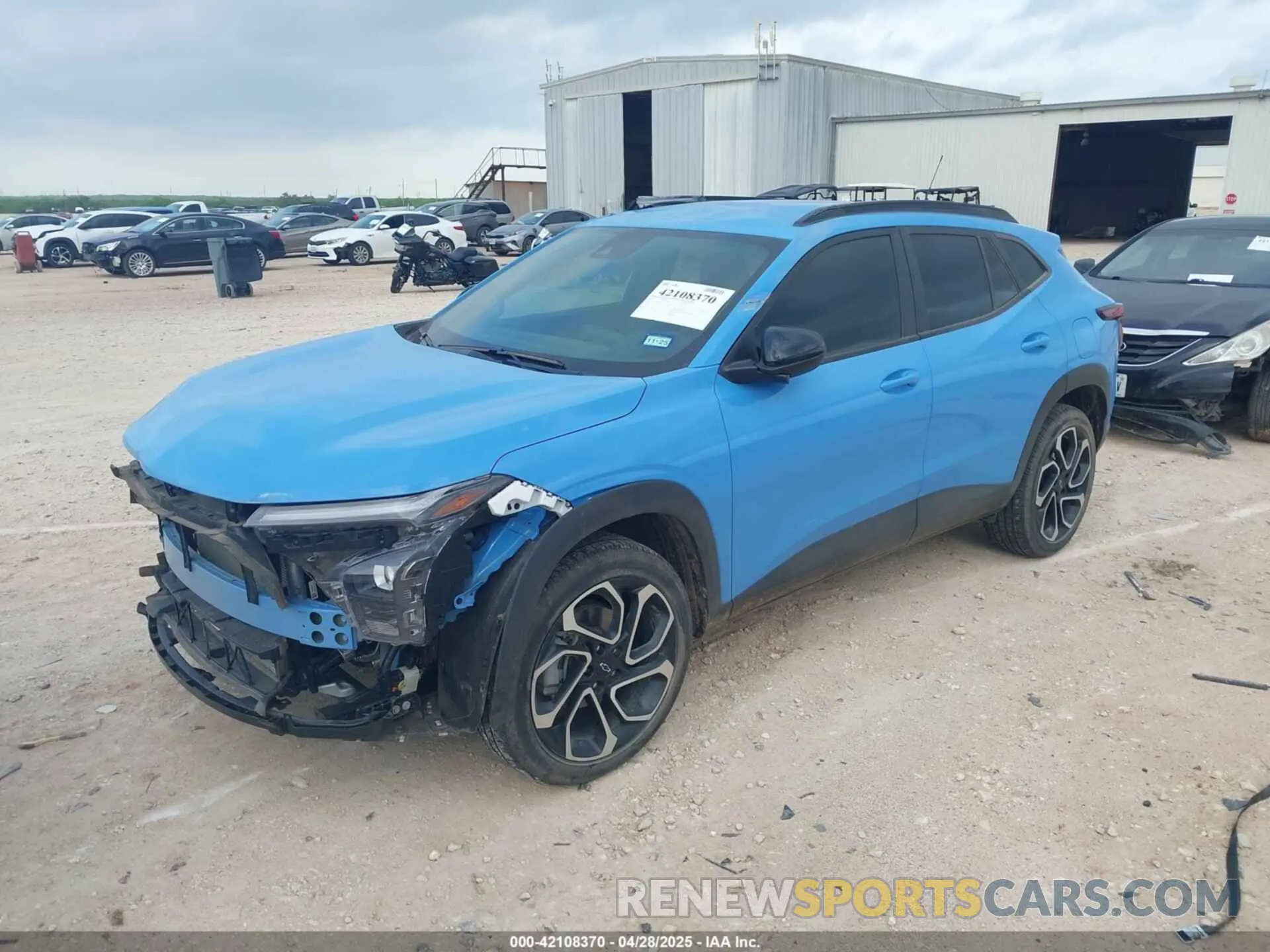 2 fotografías del automóvil dañado KL77LJE21RC133722 CHEVROLET TRAX 2024