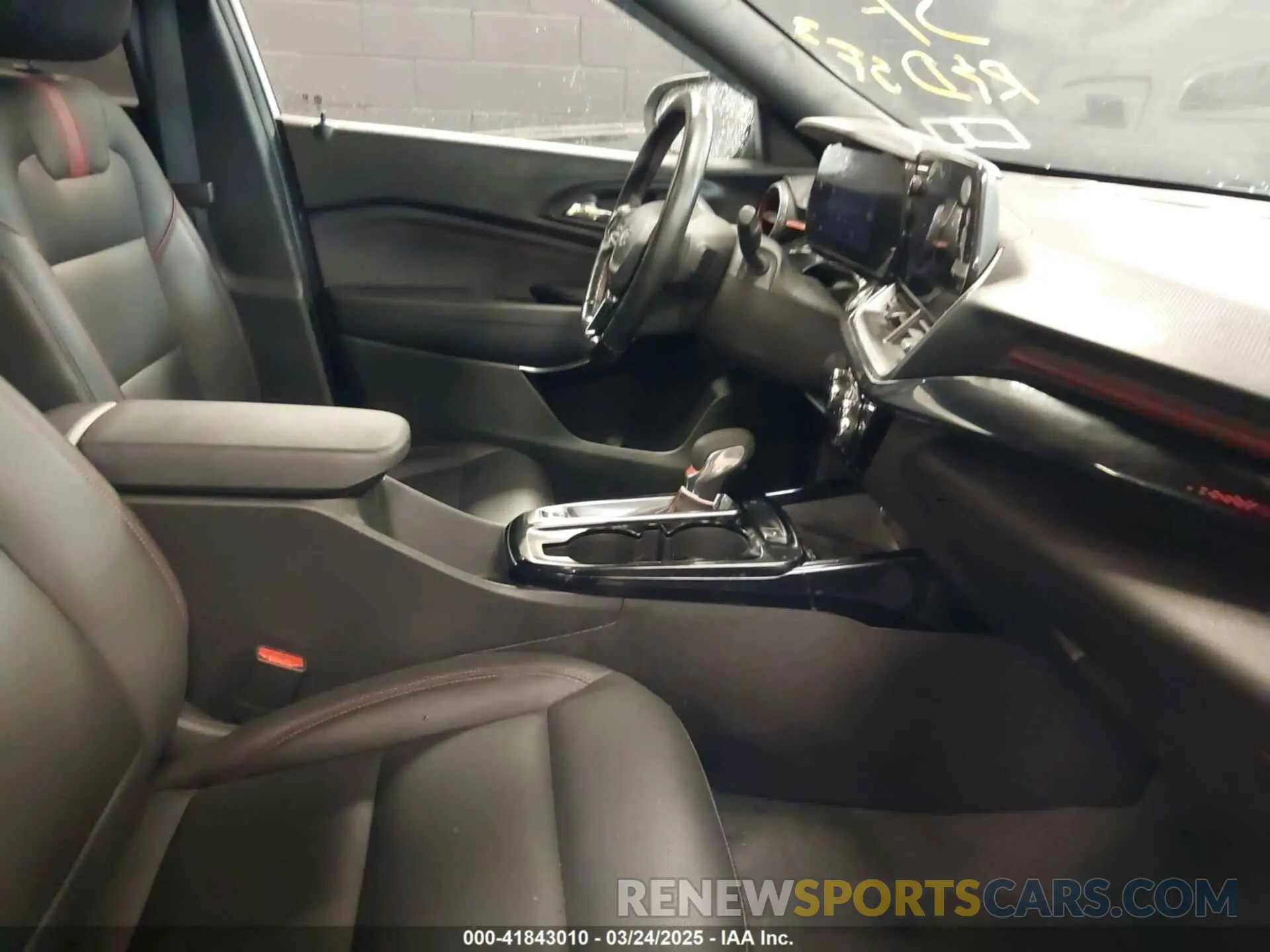 5 fotografías del automóvil dañado KL77LJE24RC111925 CHEVROLET TRAX 2024