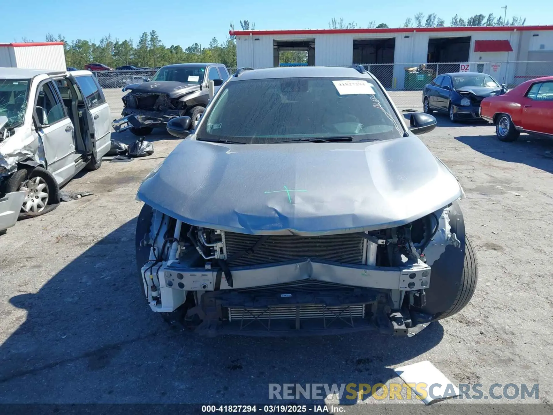 12 fotografías del automóvil dañado KL77LJE26RC049329 CHEVROLET TRAX 2024