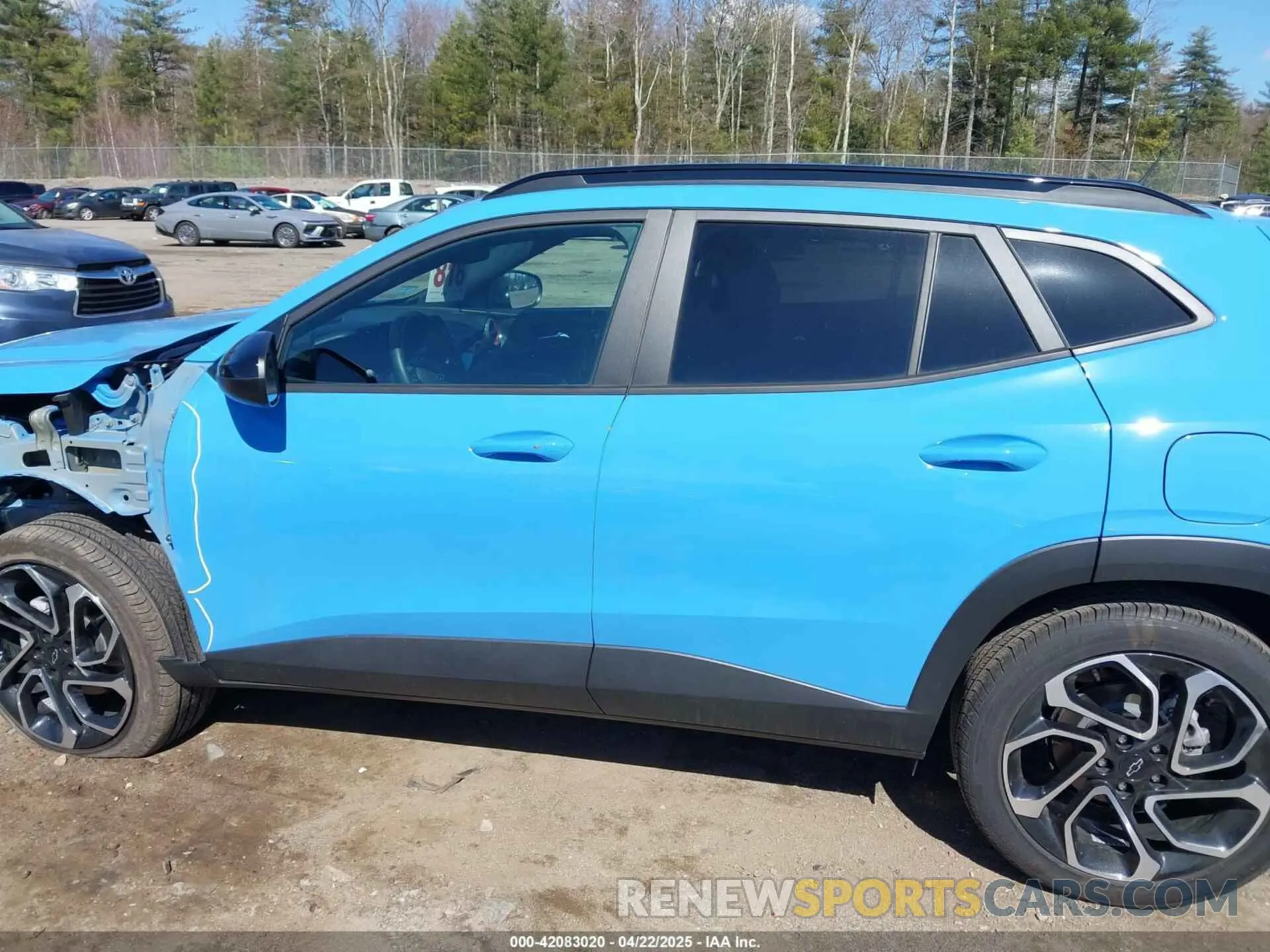 14 fotografías del automóvil dañado KL77LJE26RC163797 CHEVROLET TRAX 2024