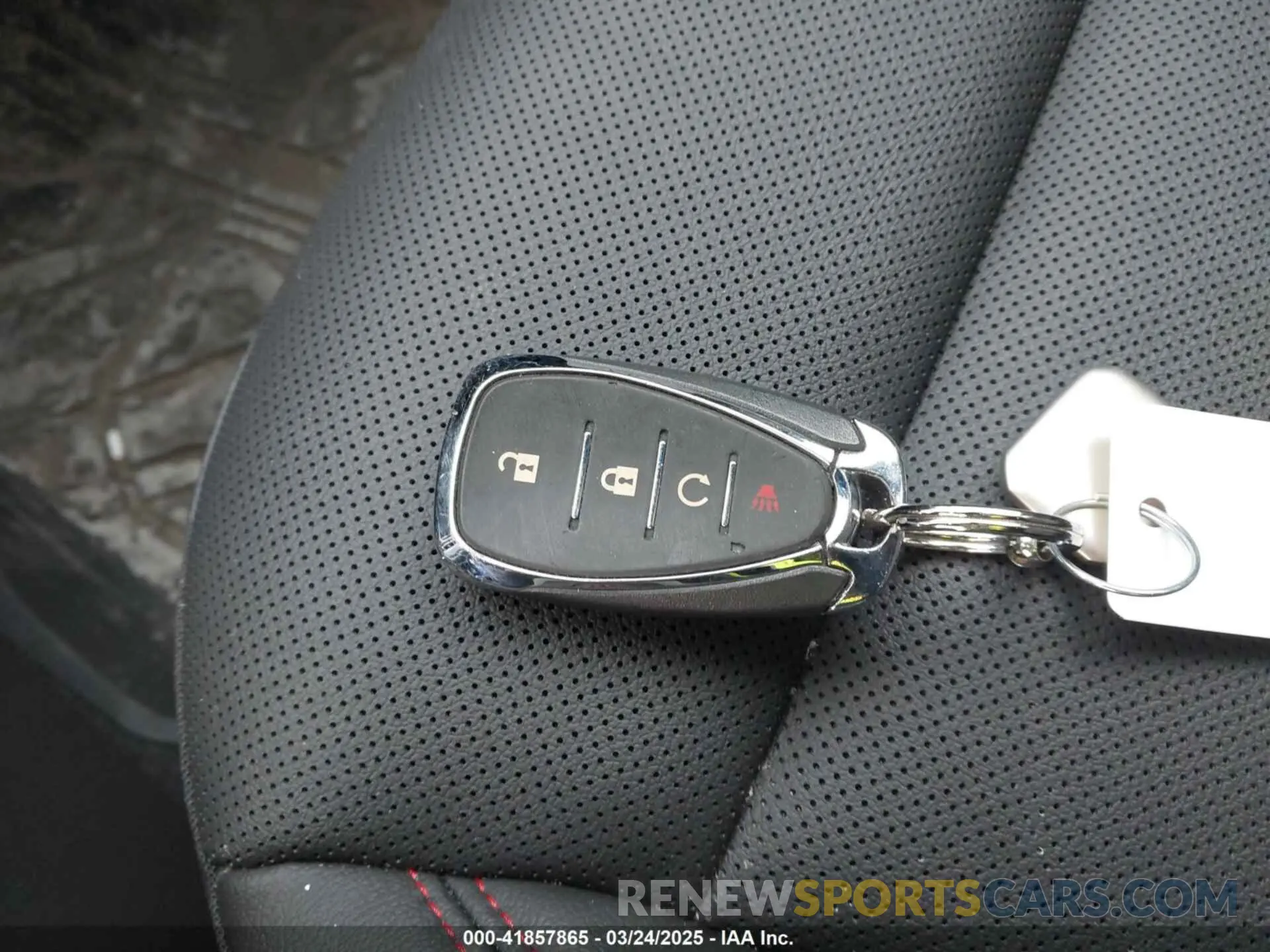 11 fotografías del automóvil dañado KL77LJE27RC145695 CHEVROLET TRAX 2024