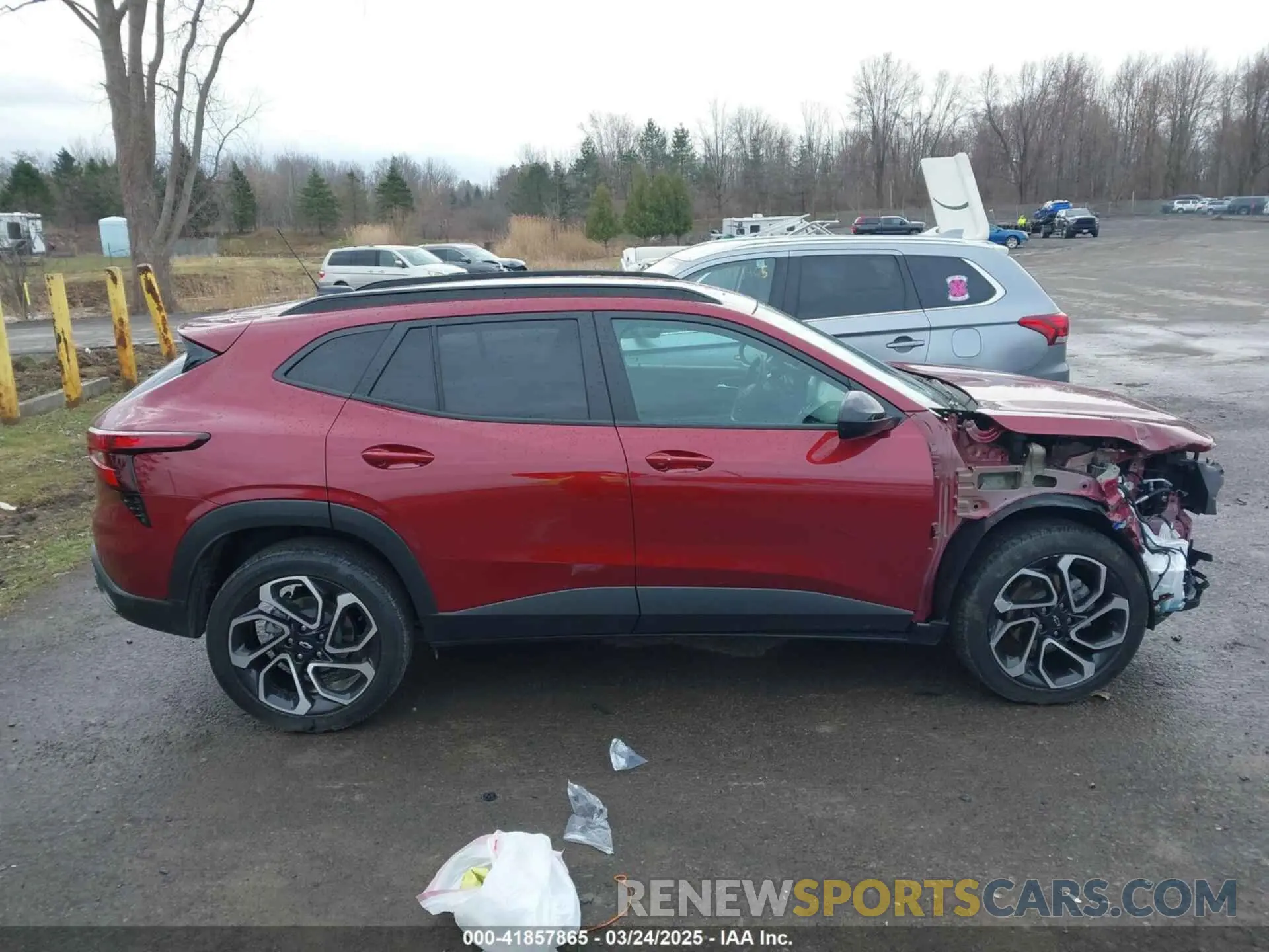 13 fotografías del automóvil dañado KL77LJE27RC145695 CHEVROLET TRAX 2024