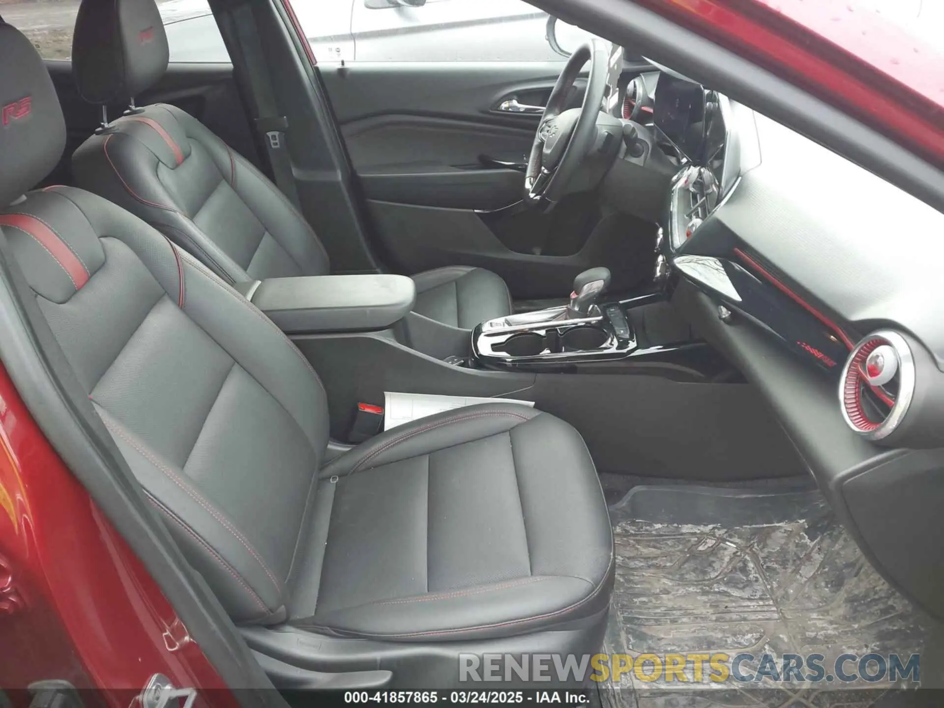 5 fotografías del automóvil dañado KL77LJE27RC145695 CHEVROLET TRAX 2024