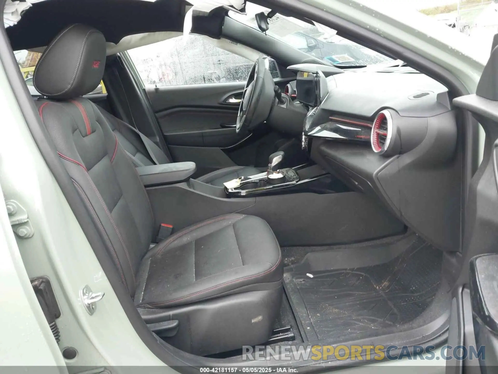 5 fotografías del automóvil dañado KL77LJE29RC144158 CHEVROLET TRAX 2024