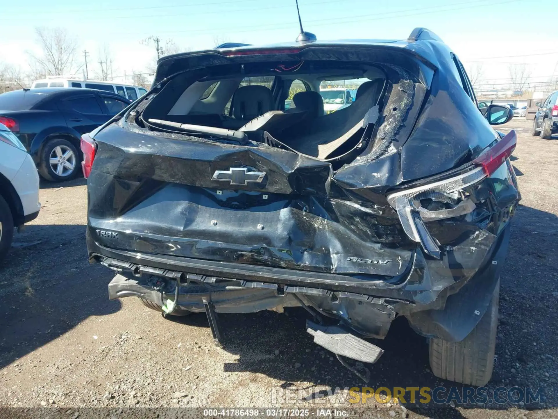 6 fotografías del automóvil dañado KL77LKE20RC058954 CHEVROLET TRAX 2024