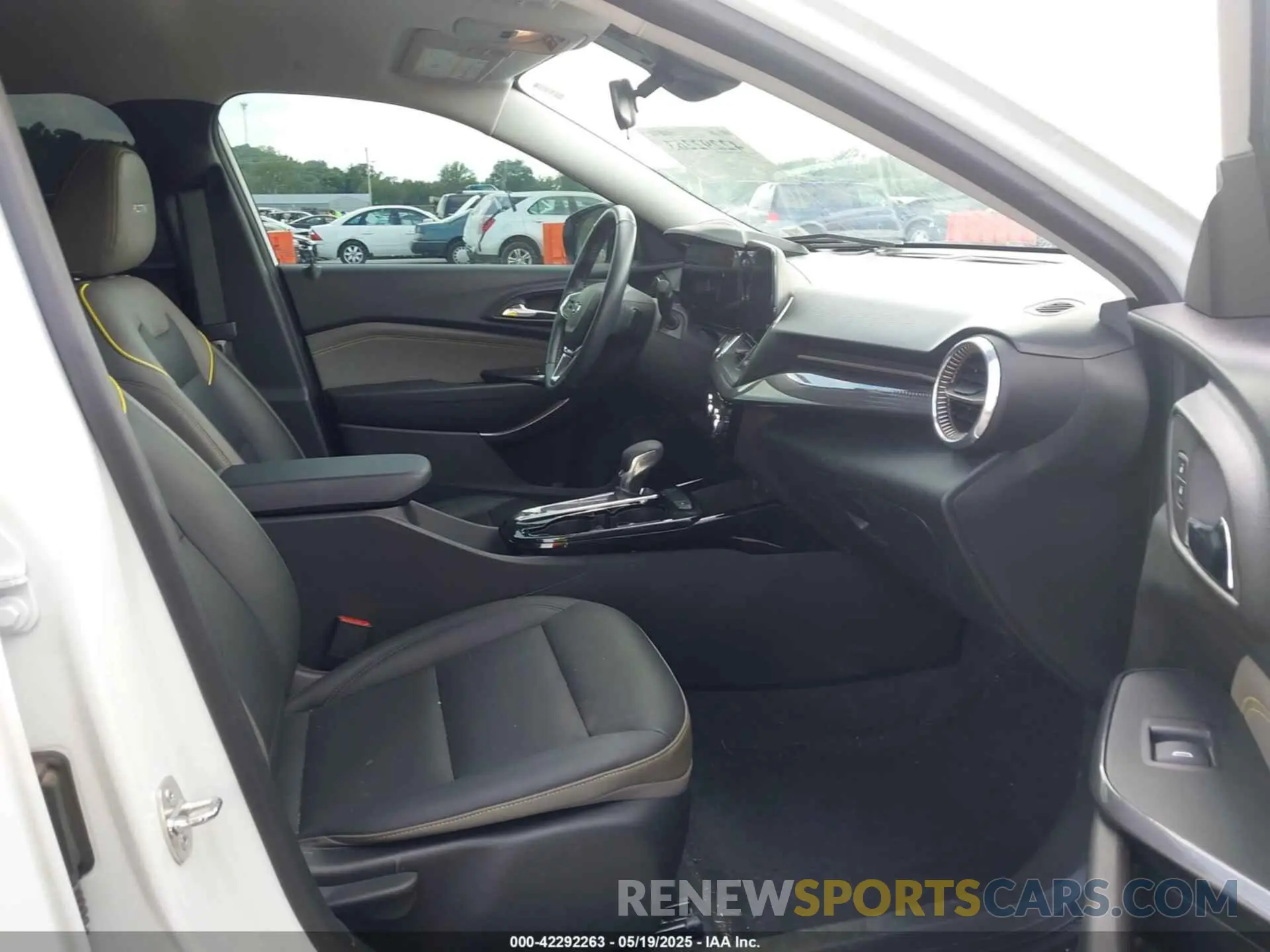 5 fotografías del automóvil dañado KL77LKE20RC087127 CHEVROLET TRAX 2024