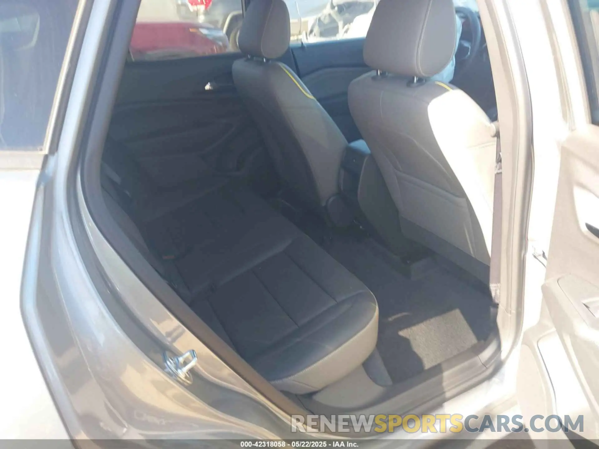 8 fotografías del automóvil dañado KL77LKE20RC161386 CHEVROLET TRAX 2024