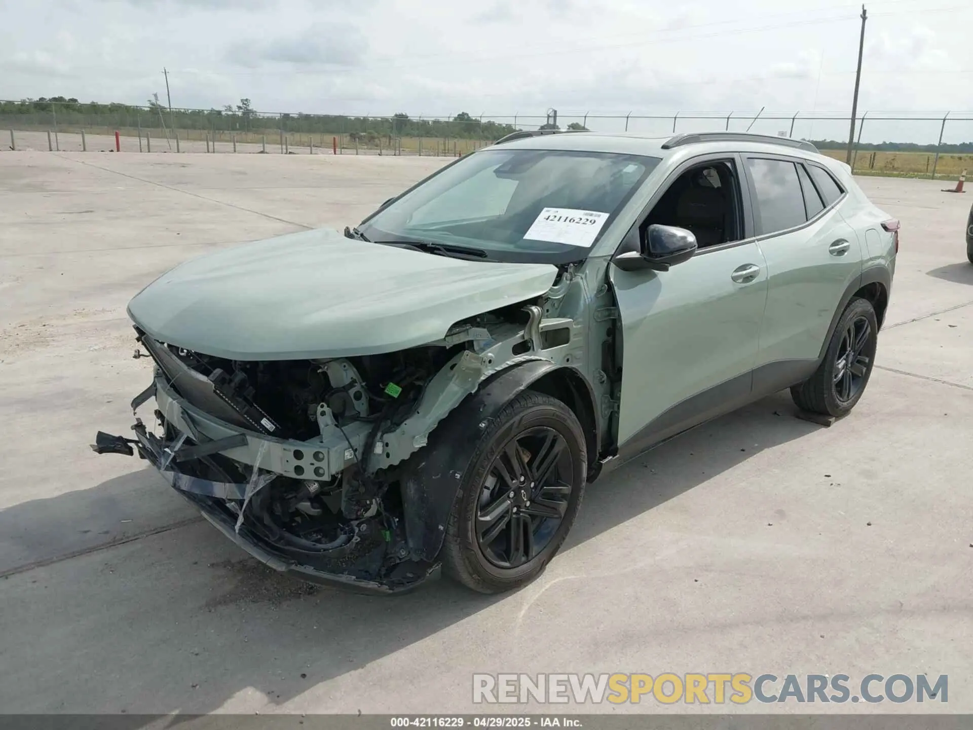 2 fotografías del automóvil dañado KL77LKE21RC086696 CHEVROLET TRAX 2024