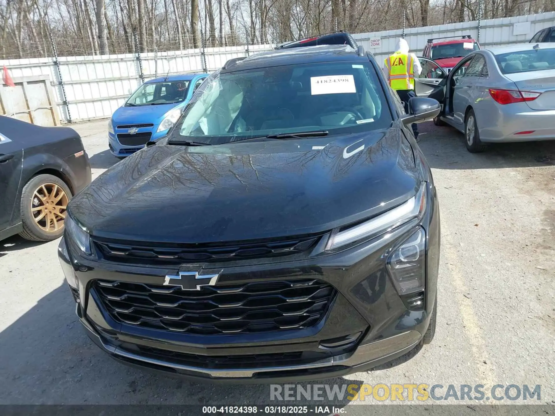 12 fotografías del automóvil dañado KL77LKE22RC106616 CHEVROLET TRAX 2024