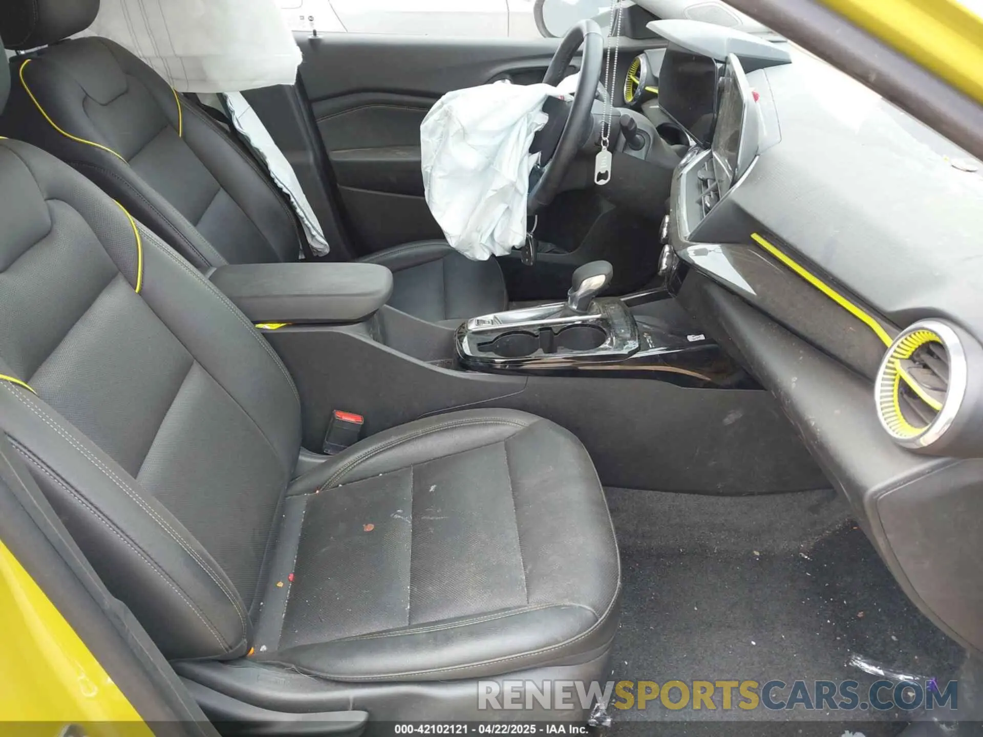 5 fotografías del automóvil dañado KL77LKE22RC192073 CHEVROLET TRAX 2024