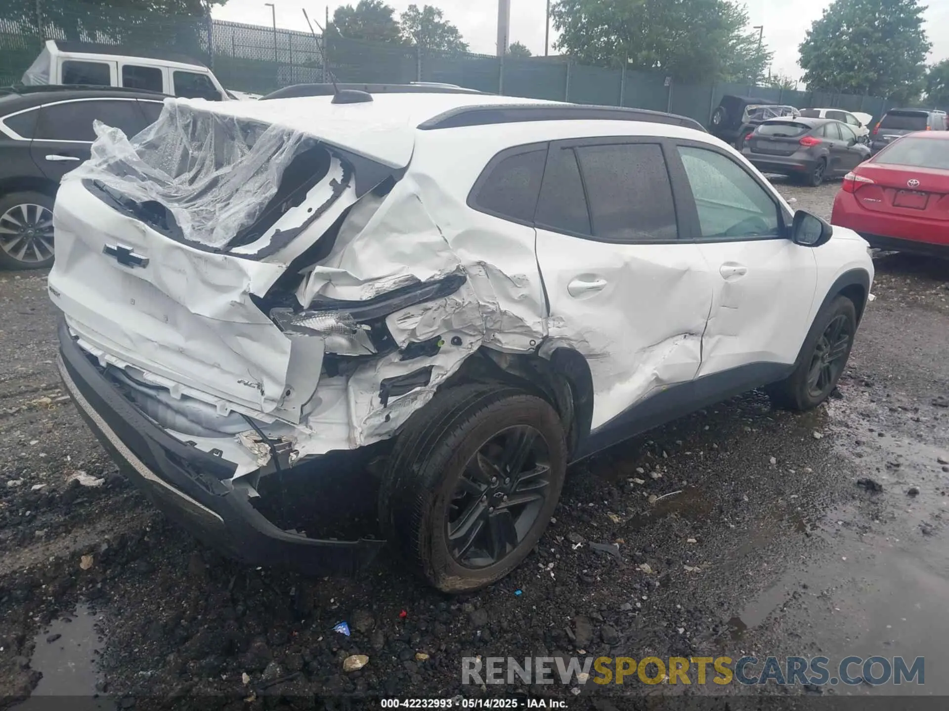 4 fotografías del automóvil dañado KL77LKE23RC079796 CHEVROLET TRAX 2024