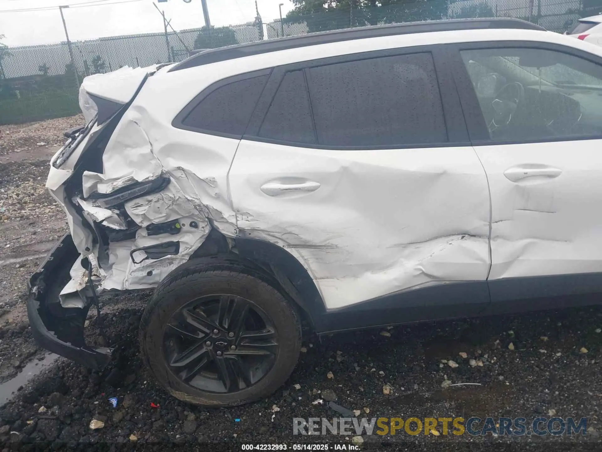 6 fotografías del automóvil dañado KL77LKE23RC079796 CHEVROLET TRAX 2024