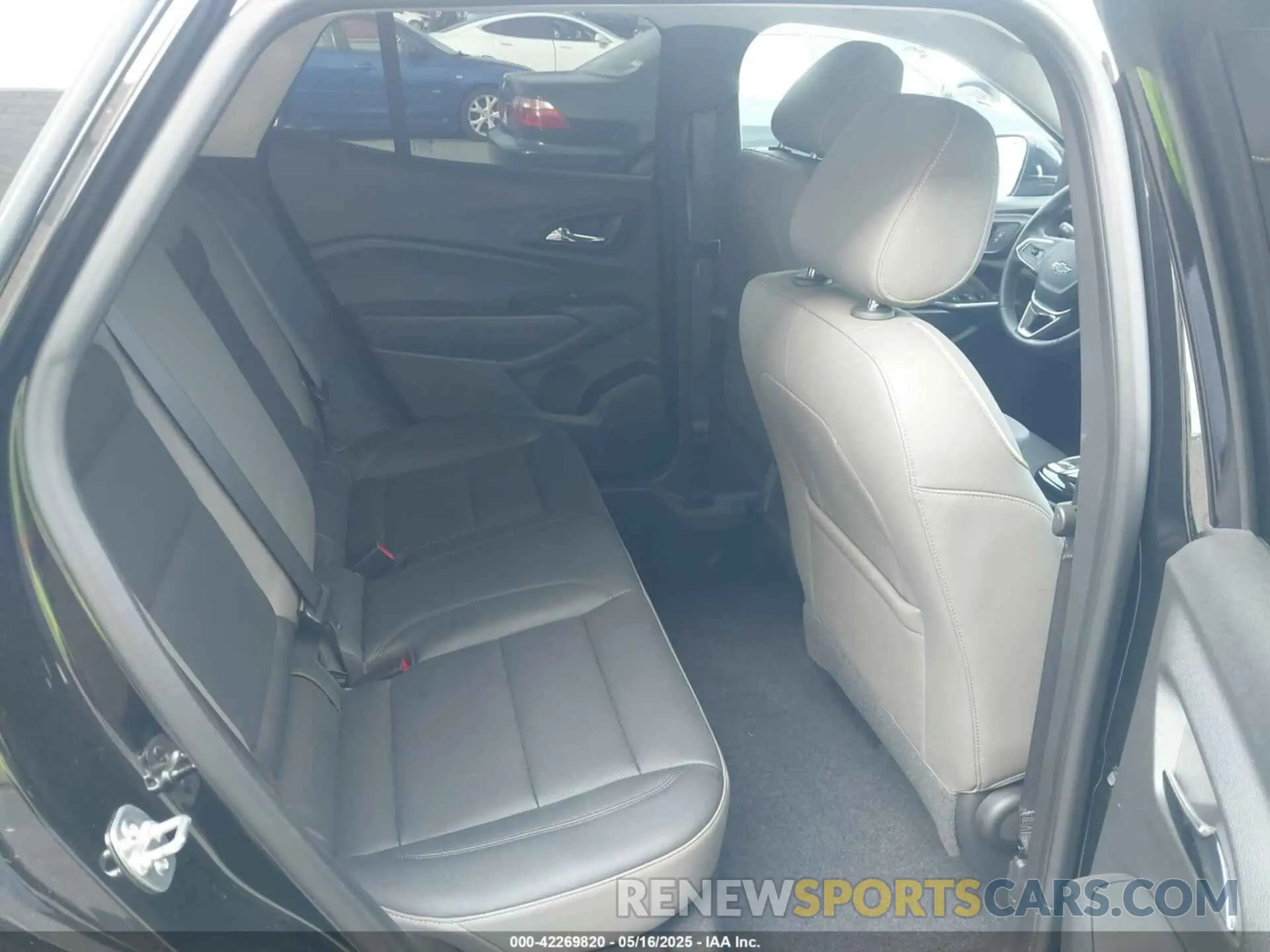 8 fotografías del automóvil dañado KL77LKE25RC201879 CHEVROLET TRAX 2024
