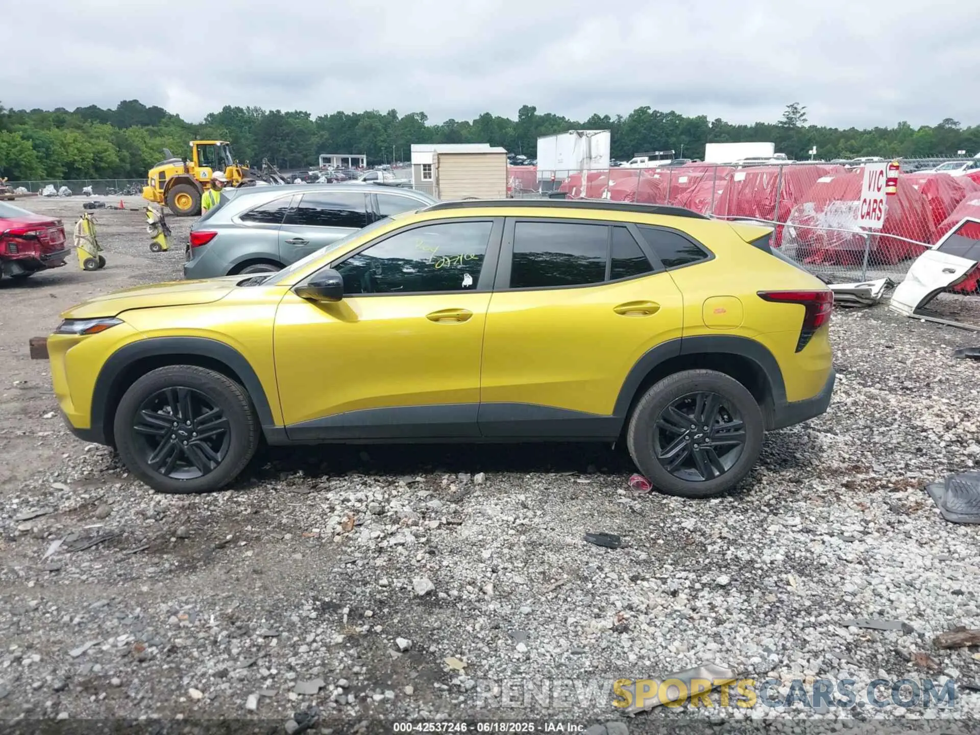 15 fotografías del automóvil dañado KL77LKE27RC109883 CHEVROLET TRAX 2024