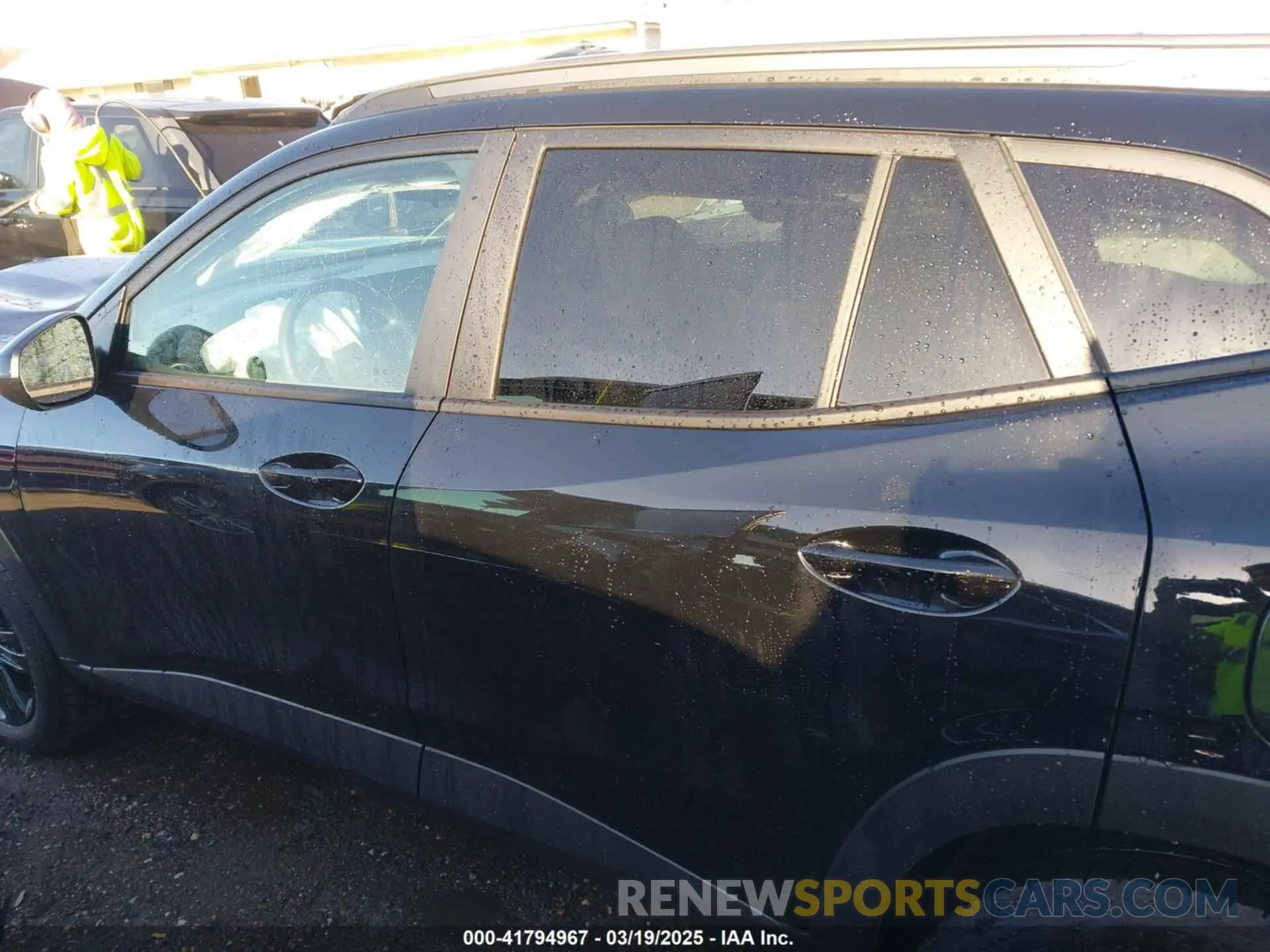 14 fotografías del automóvil dañado KL77LKE27RC127493 CHEVROLET TRAX 2024