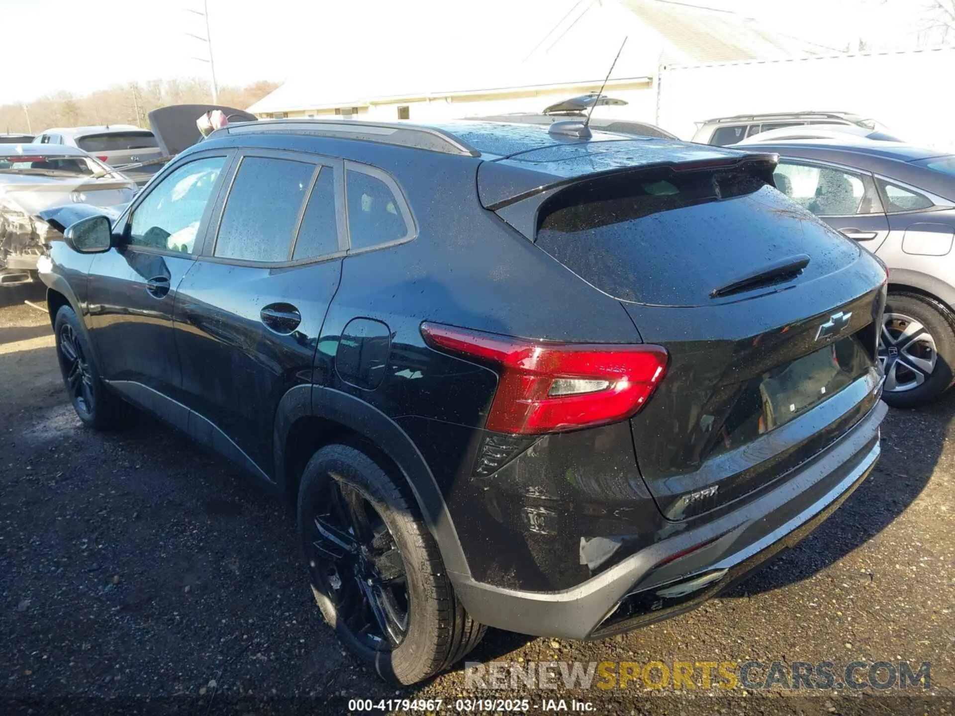 3 fotografías del automóvil dañado KL77LKE27RC127493 CHEVROLET TRAX 2024