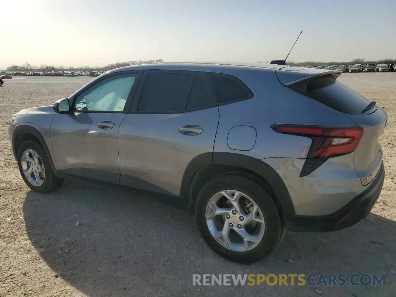 2 fotografías del automóvil dañado KL77LFEP1SC103733 CHEVROLET TRAX 2025