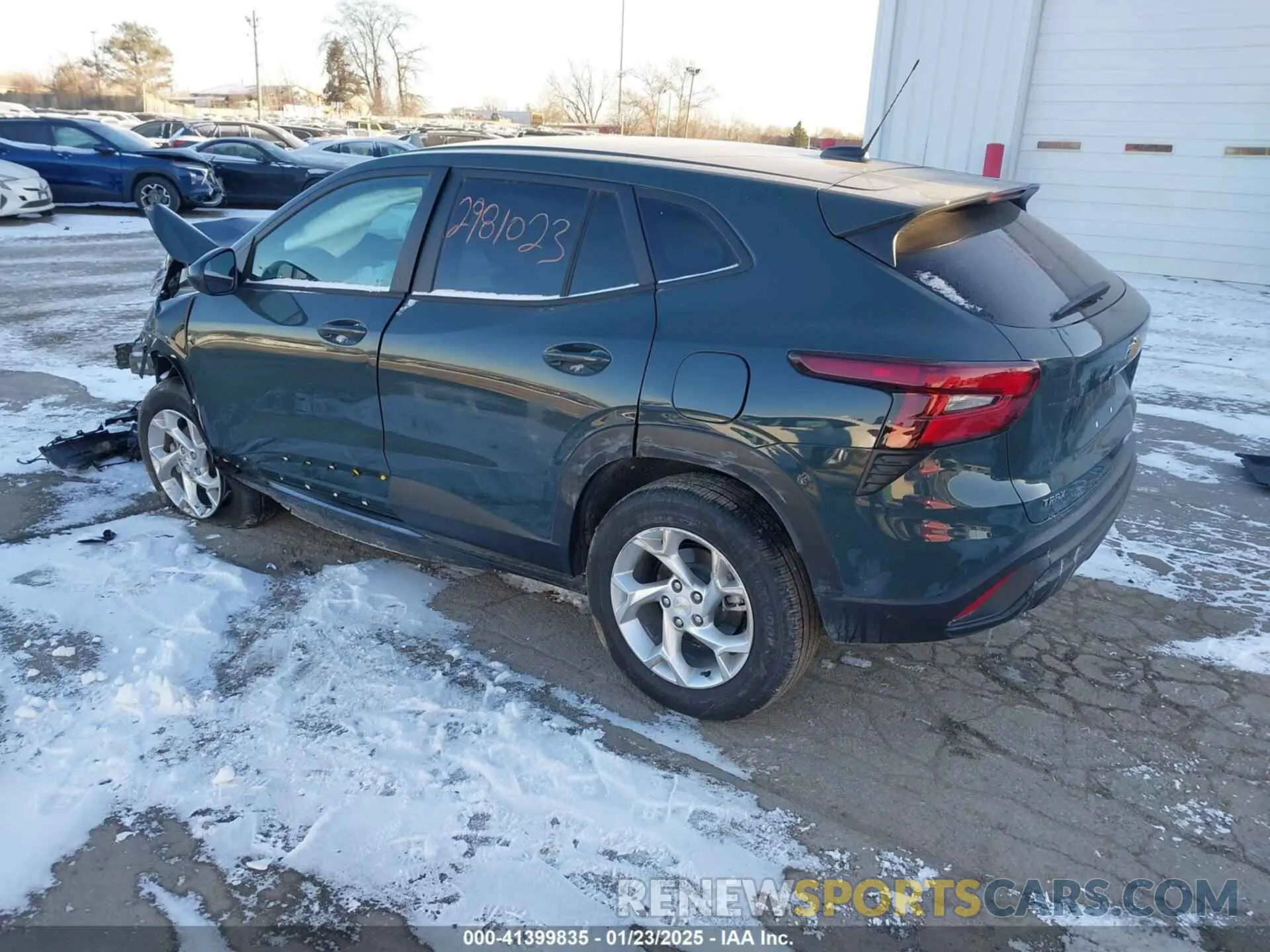 3 fotografías del automóvil dañado KL77LFEP3SC102941 CHEVROLET TRAX 2025