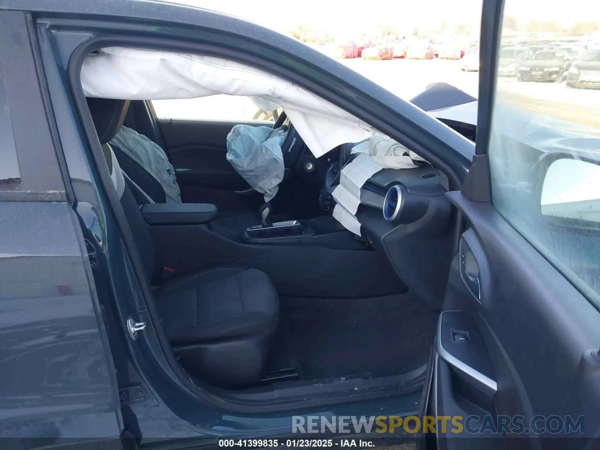 5 fotografías del automóvil dañado KL77LFEP3SC102941 CHEVROLET TRAX 2025