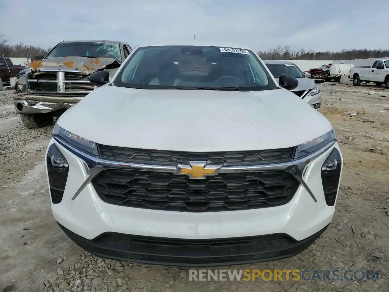 5 fotografías del automóvil dañado KL77LFEP3SC117858 CHEVROLET TRAX 2025