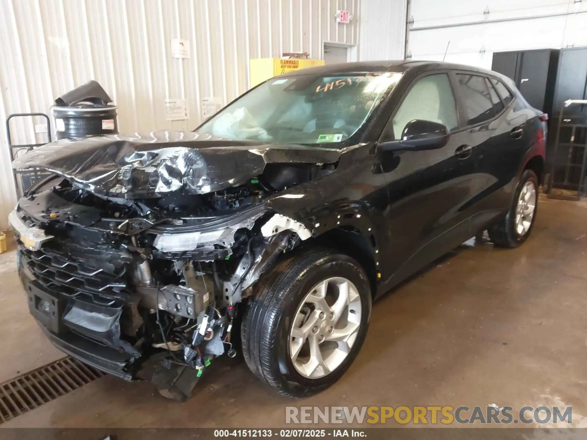 2 fotografías del automóvil dañado KL77LFEP5SC004784 CHEVROLET TRAX 2025