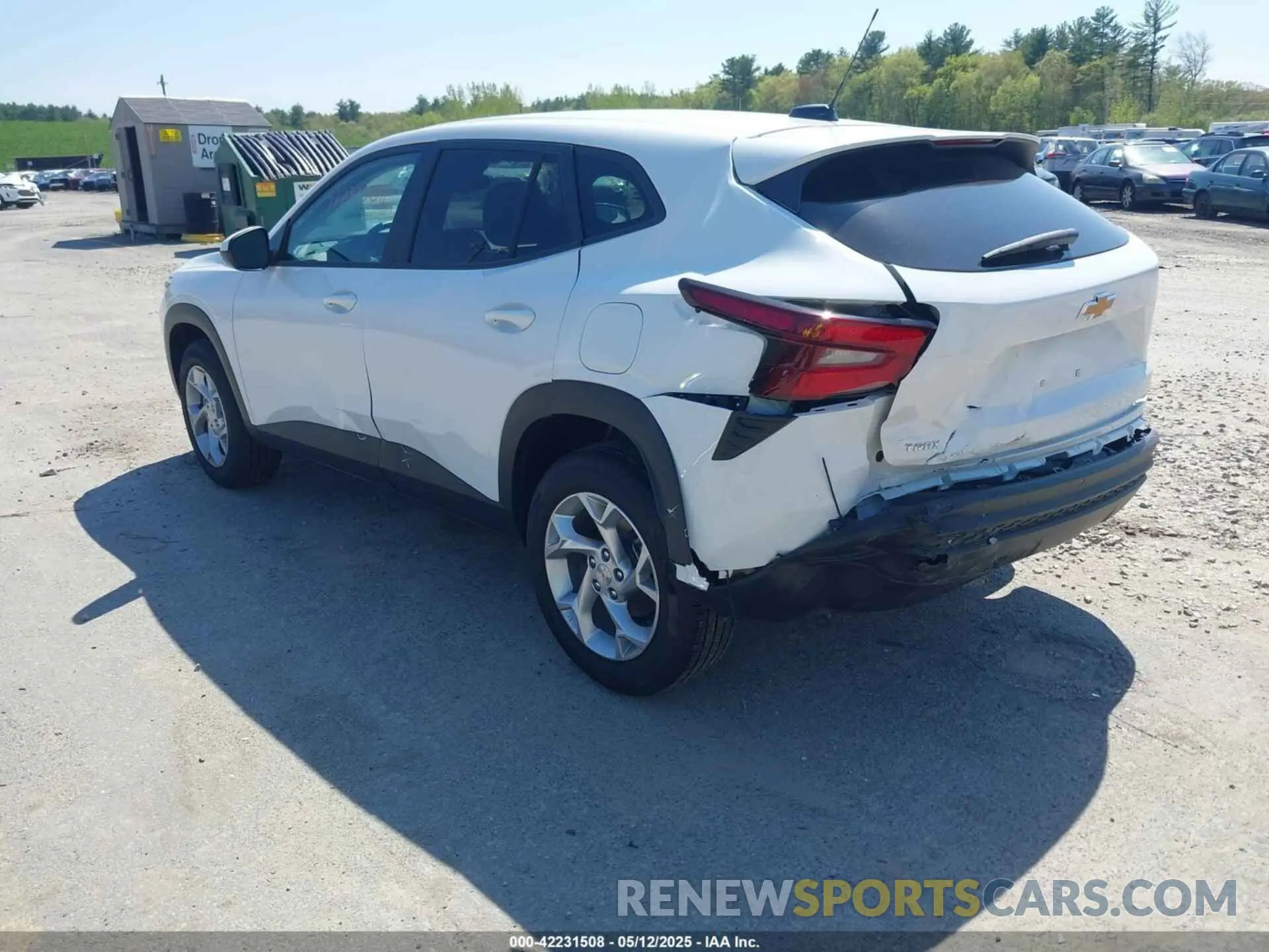 3 fotografías del automóvil dañado KL77LFEP5SC237595 CHEVROLET TRAX 2025