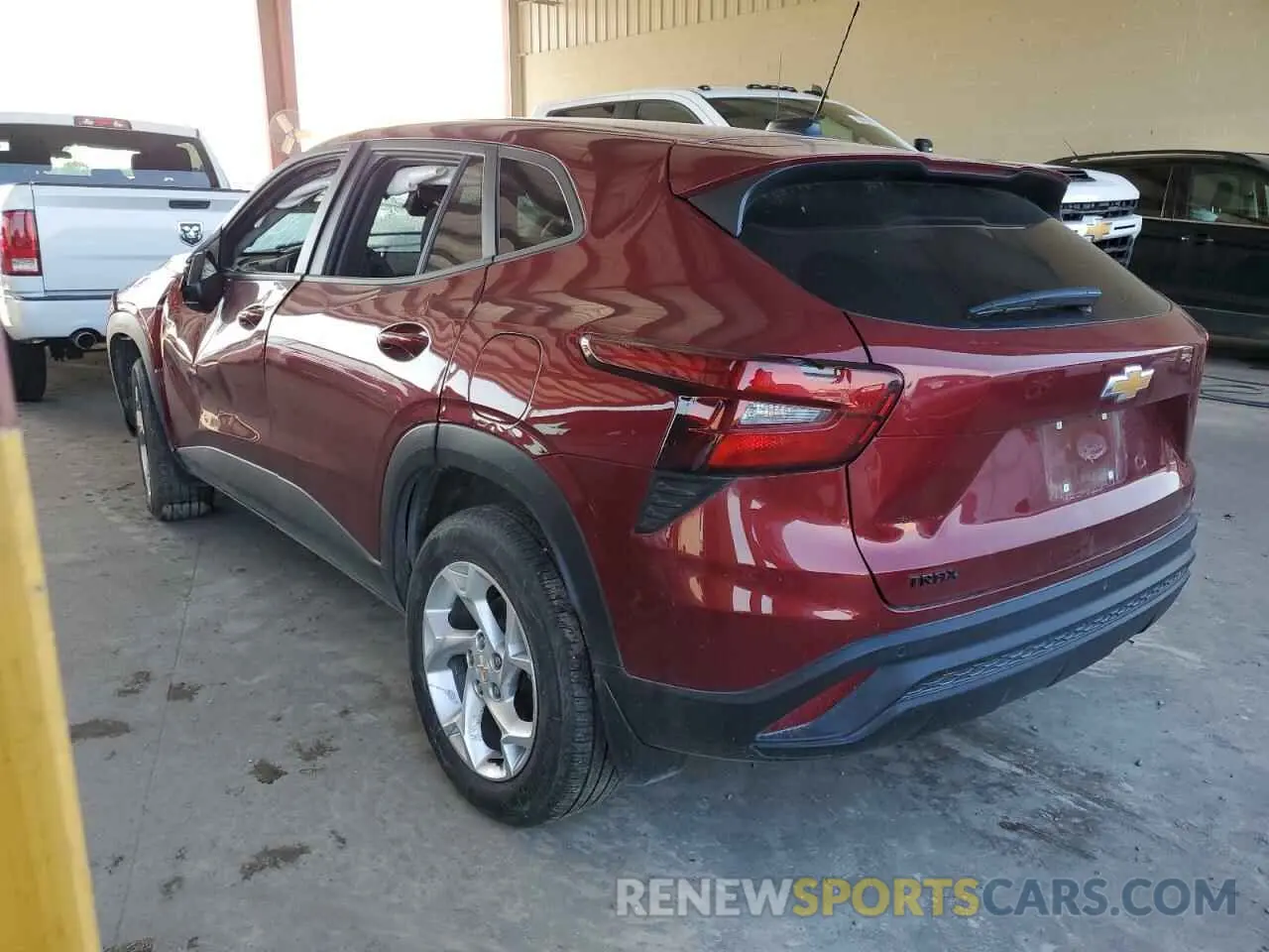 2 fotografías del automóvil dañado KL77LFEP7SC035888 CHEVROLET TRAX 2025