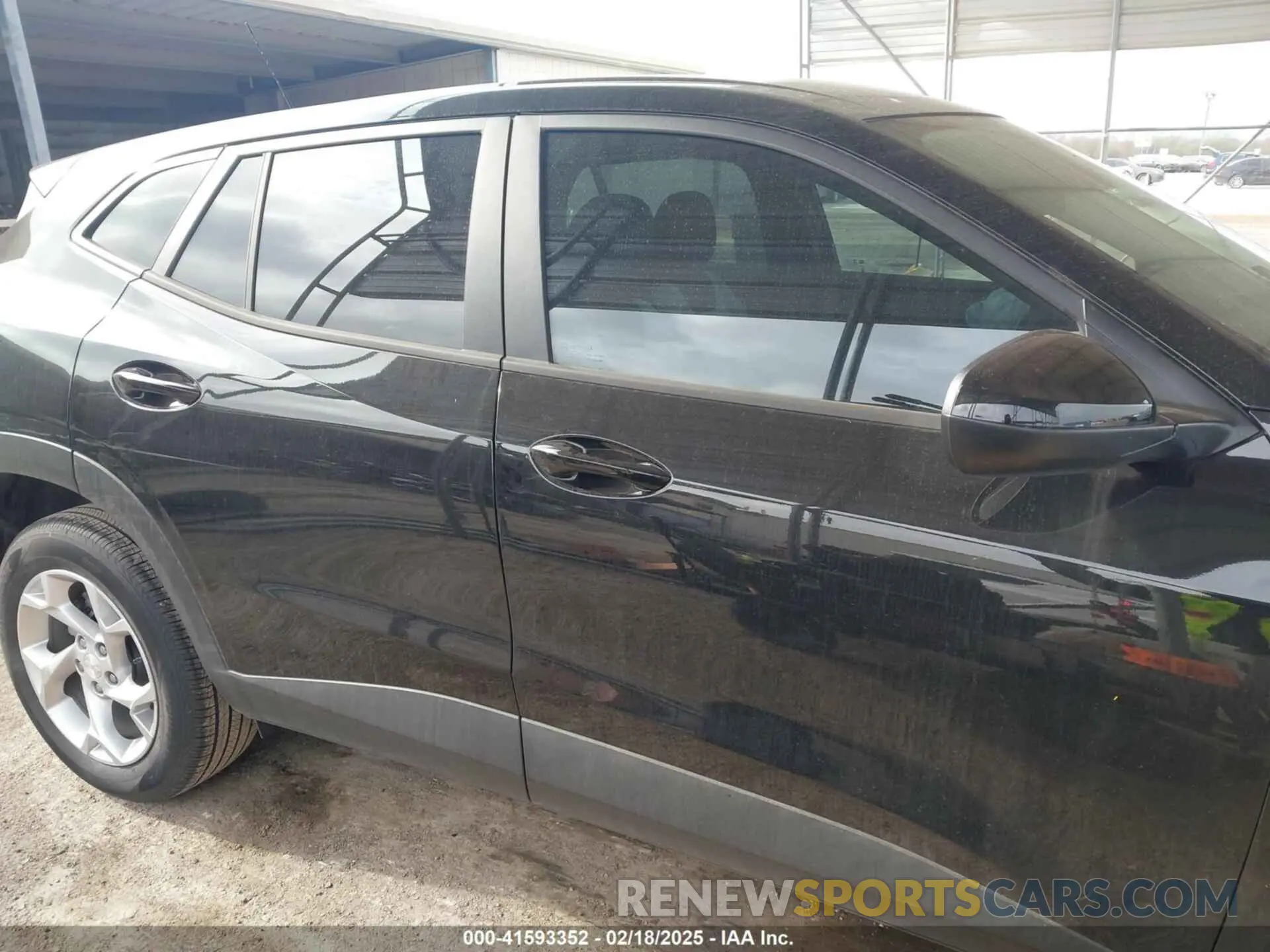 13 fotografías del automóvil dañado KL77LFEP7SC046843 CHEVROLET TRAX 2025