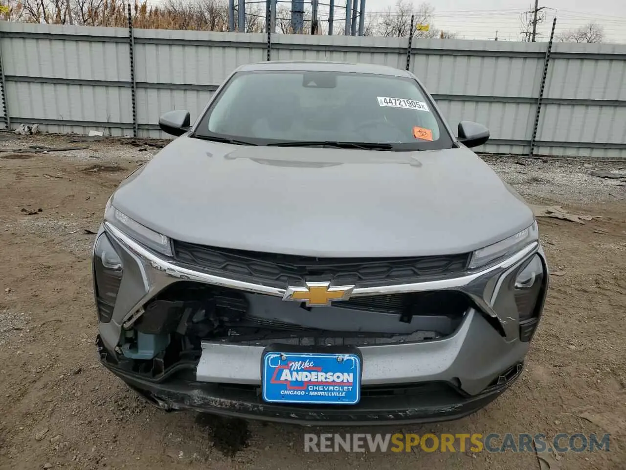 5 fotografías del automóvil dañado KL77LFEP8SC149835 CHEVROLET TRAX 2025