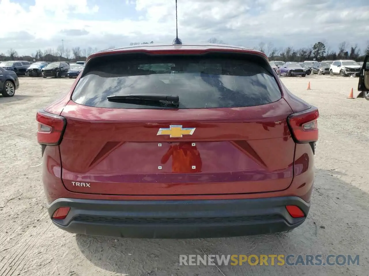 6 fotografías del automóvil dañado KL77LFEP9SC010474 CHEVROLET TRAX 2025