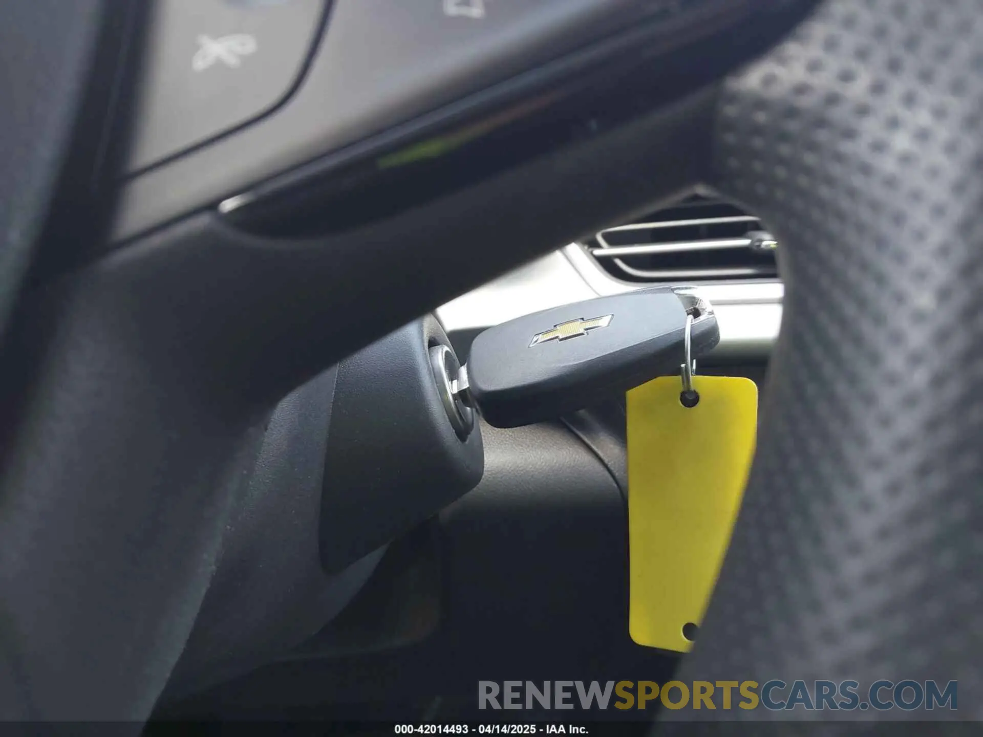 11 fotografías del automóvil dañado KL77LFEP9SC071677 CHEVROLET TRAX 2025