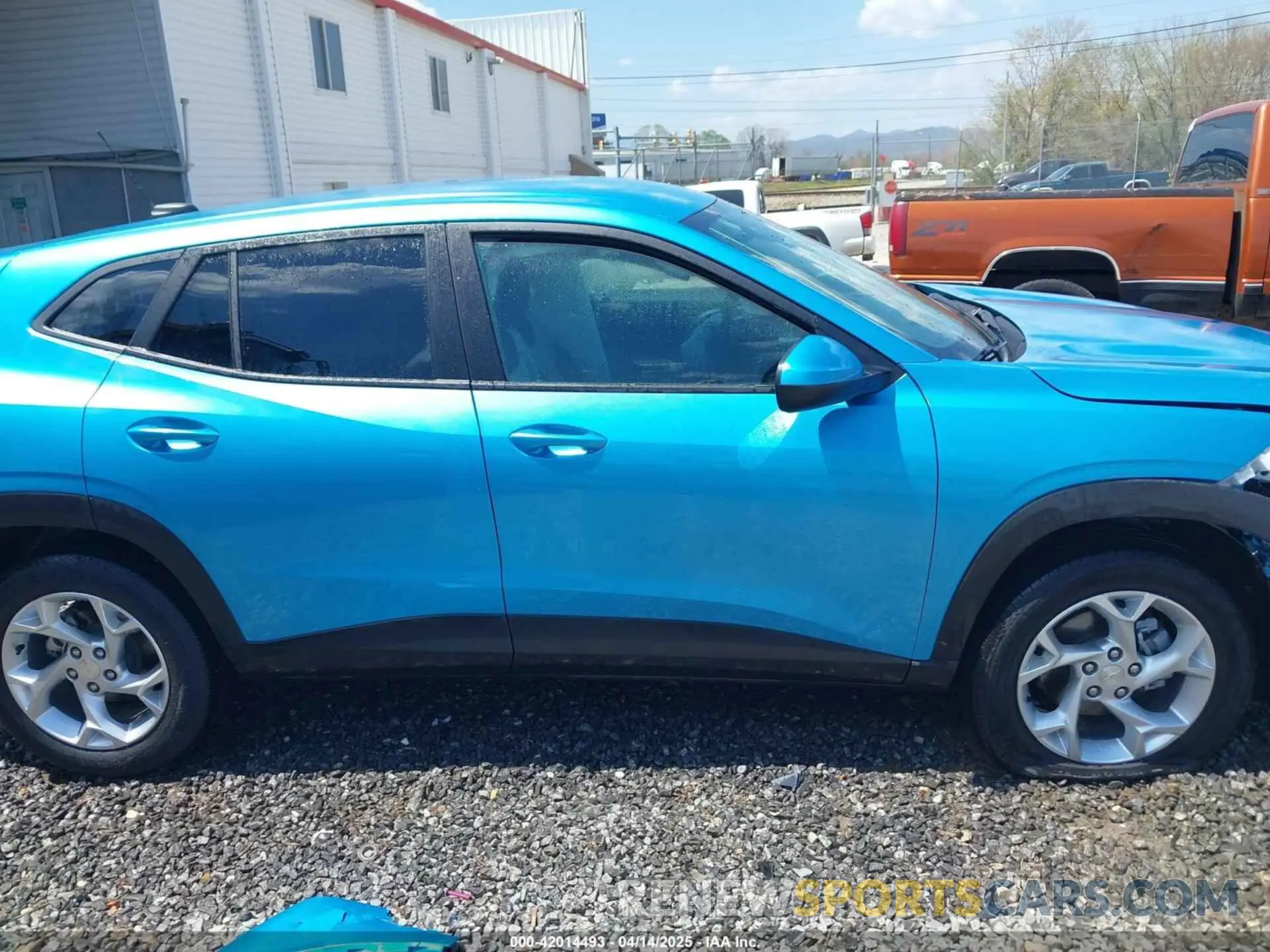 14 fotografías del automóvil dañado KL77LFEP9SC071677 CHEVROLET TRAX 2025