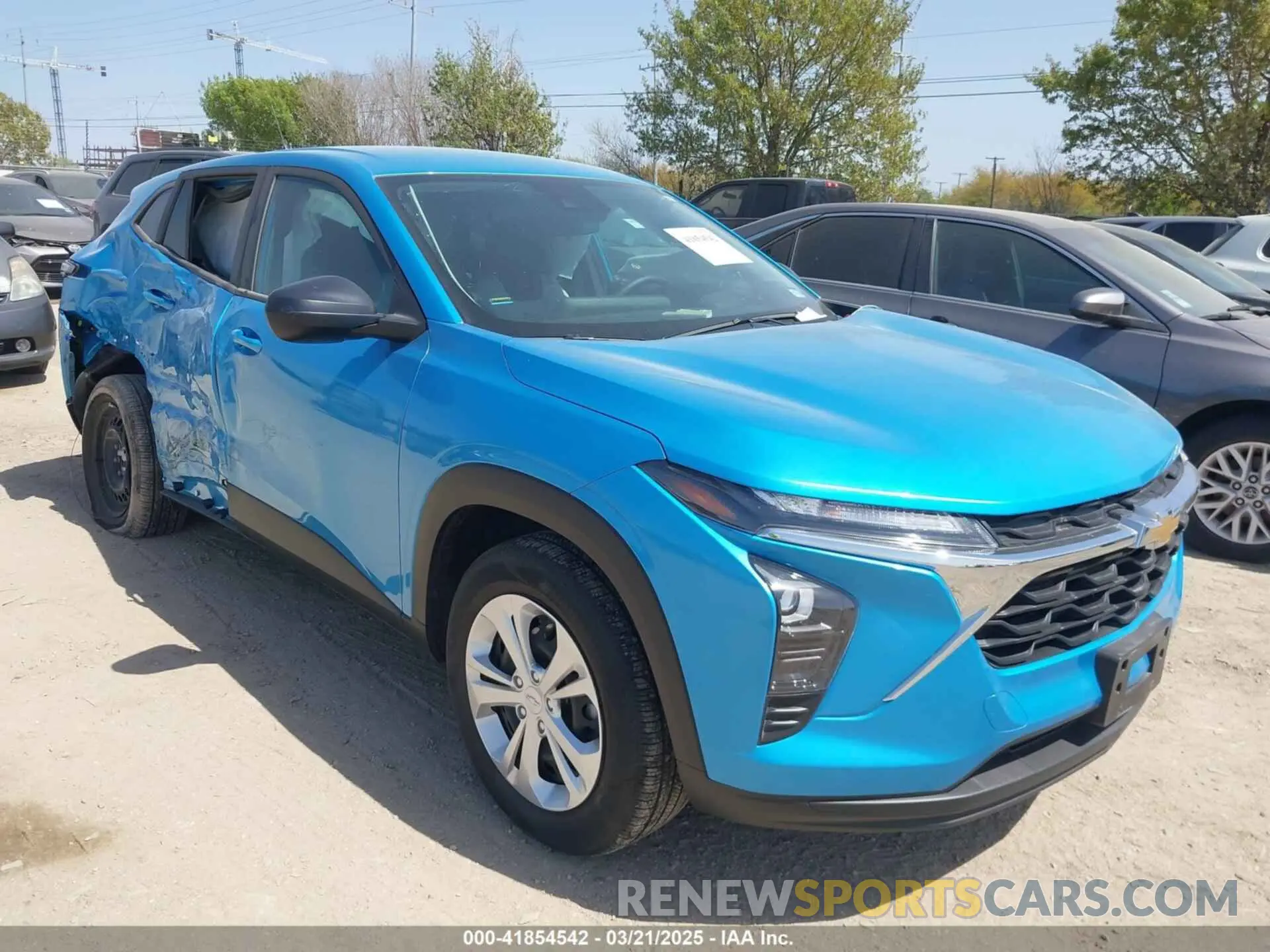 1 fotografías del automóvil dañado KL77LFEP9SC079181 CHEVROLET TRAX 2025