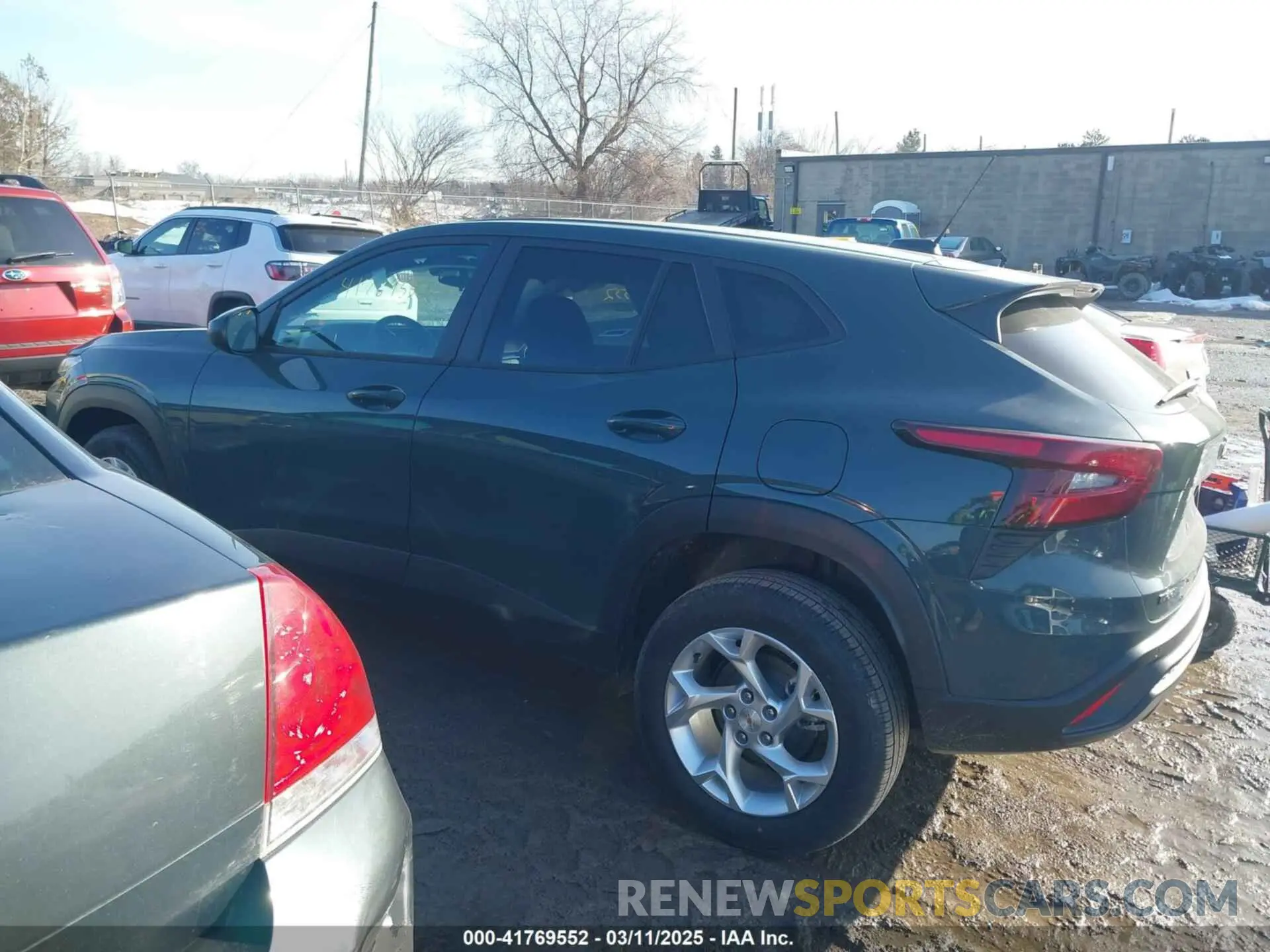 14 fotografías del automóvil dañado KL77LFEP9SC181886 CHEVROLET TRAX 2025