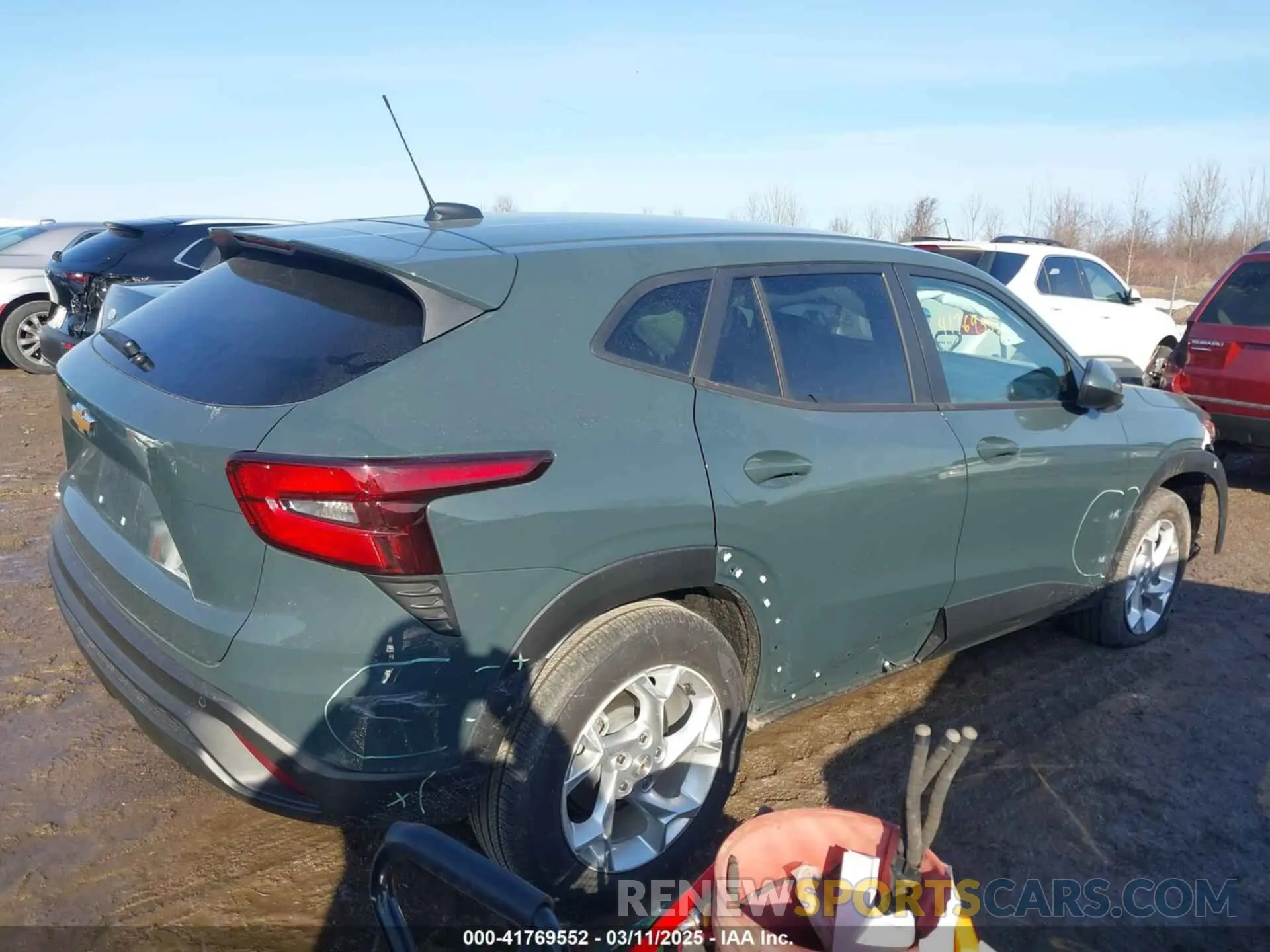 4 fotografías del automóvil dañado KL77LFEP9SC181886 CHEVROLET TRAX 2025