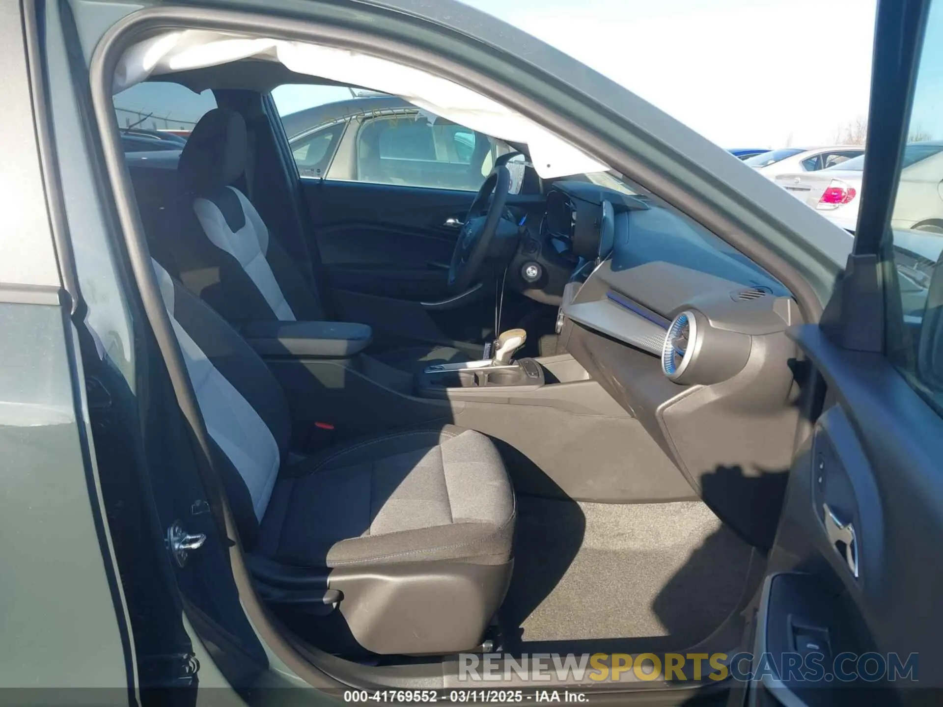 5 fotografías del automóvil dañado KL77LFEP9SC181886 CHEVROLET TRAX 2025