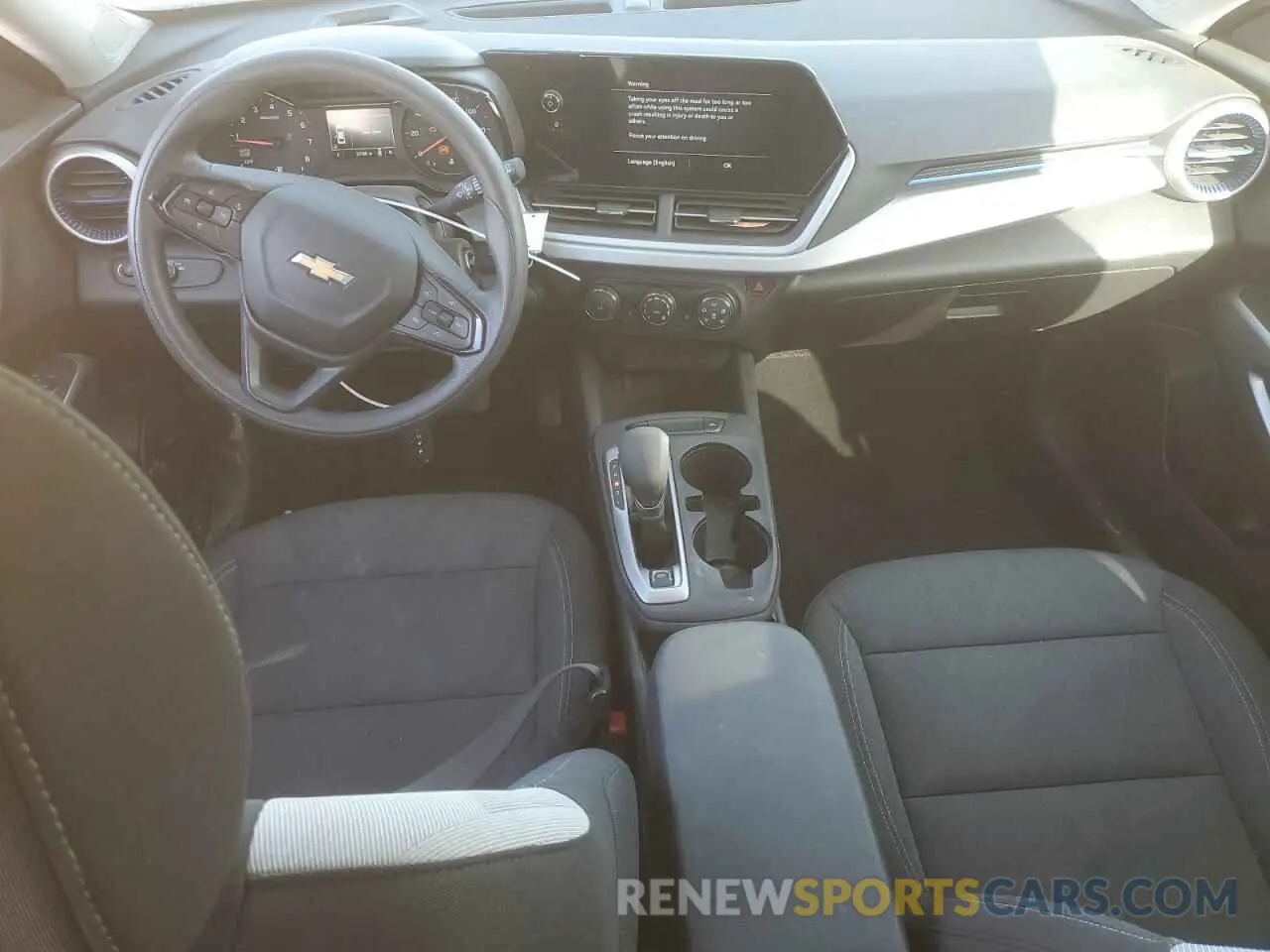 8 fotografías del automóvil dañado KL77LFEPXSC001959 CHEVROLET TRAX 2025