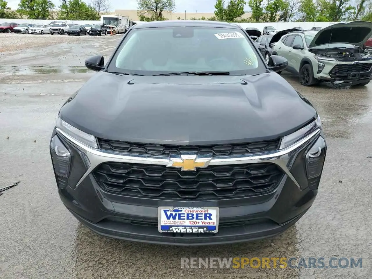 5 fotografías del automóvil dañado KL77LFEPXSC057528 CHEVROLET TRAX 2025