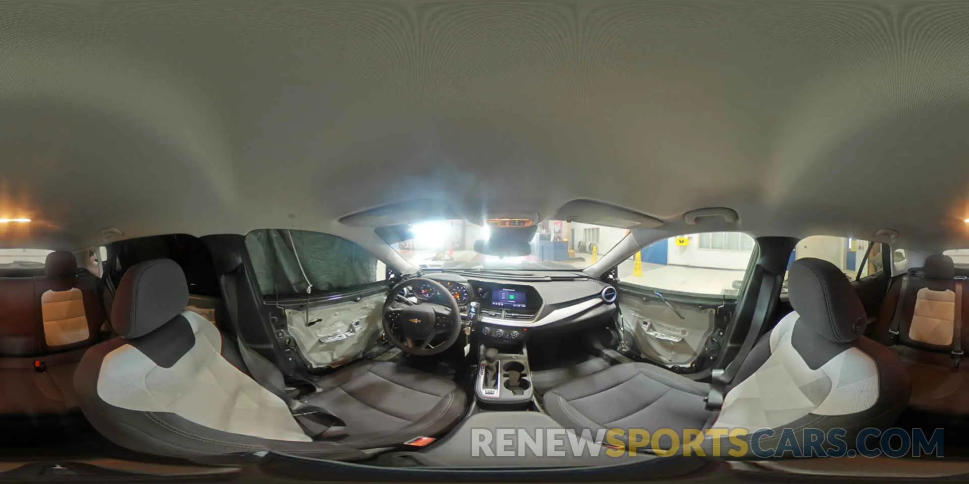 15 fotografías del automóvil dañado KL77LFEPXSC088326 CHEVROLET TRAX 2025