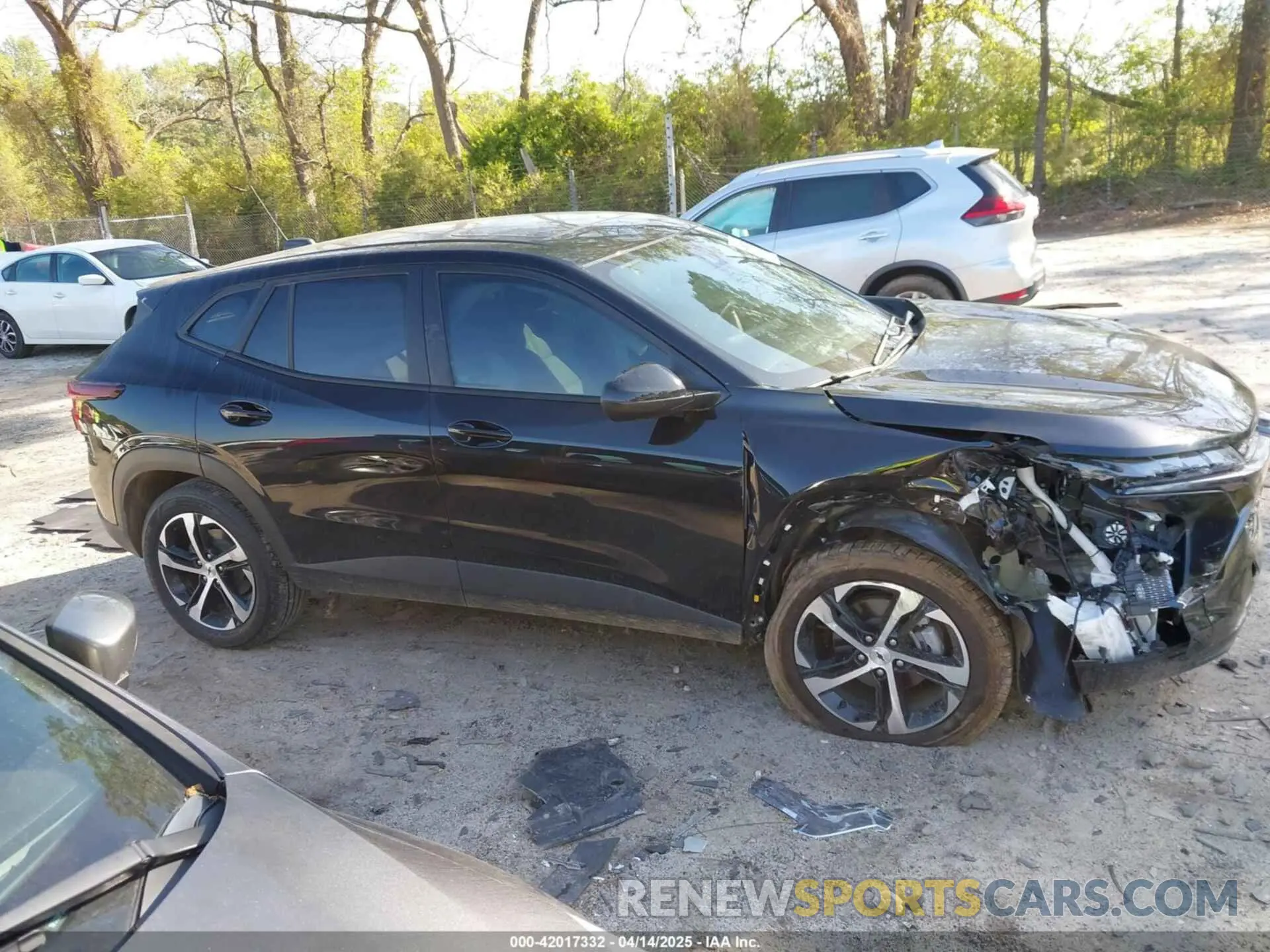 12 fotografías del automóvil dañado KL77LGEP0SC099616 CHEVROLET TRAX 2025