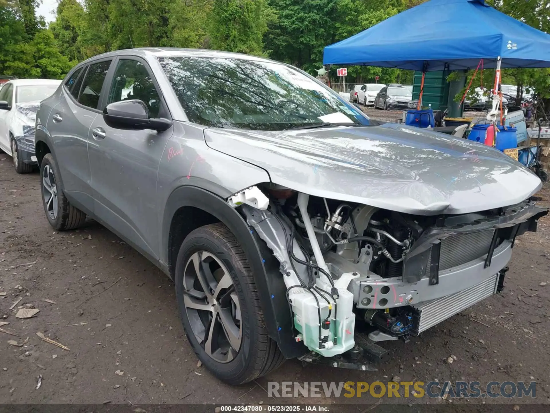 1 fotografías del automóvil dañado KL77LGEP1SC127424 CHEVROLET TRAX 2025