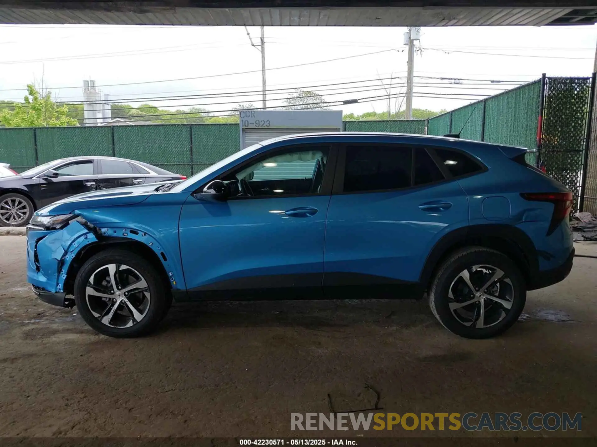 15 fotografías del automóvil dañado KL77LGEP4SC120161 CHEVROLET TRAX 2025
