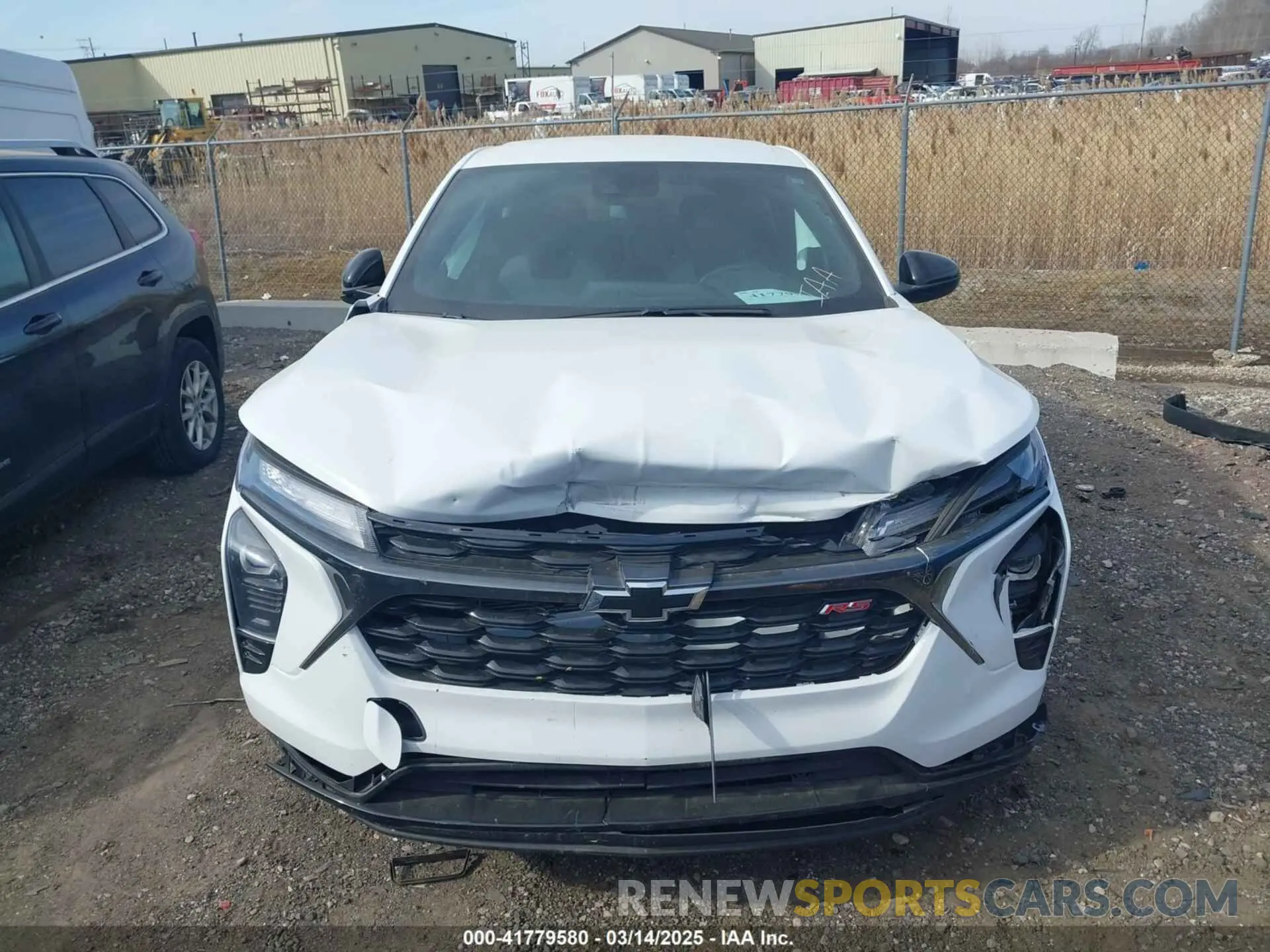 12 fotografías del automóvil dañado KL77LGEP8SC043648 CHEVROLET TRAX 2025