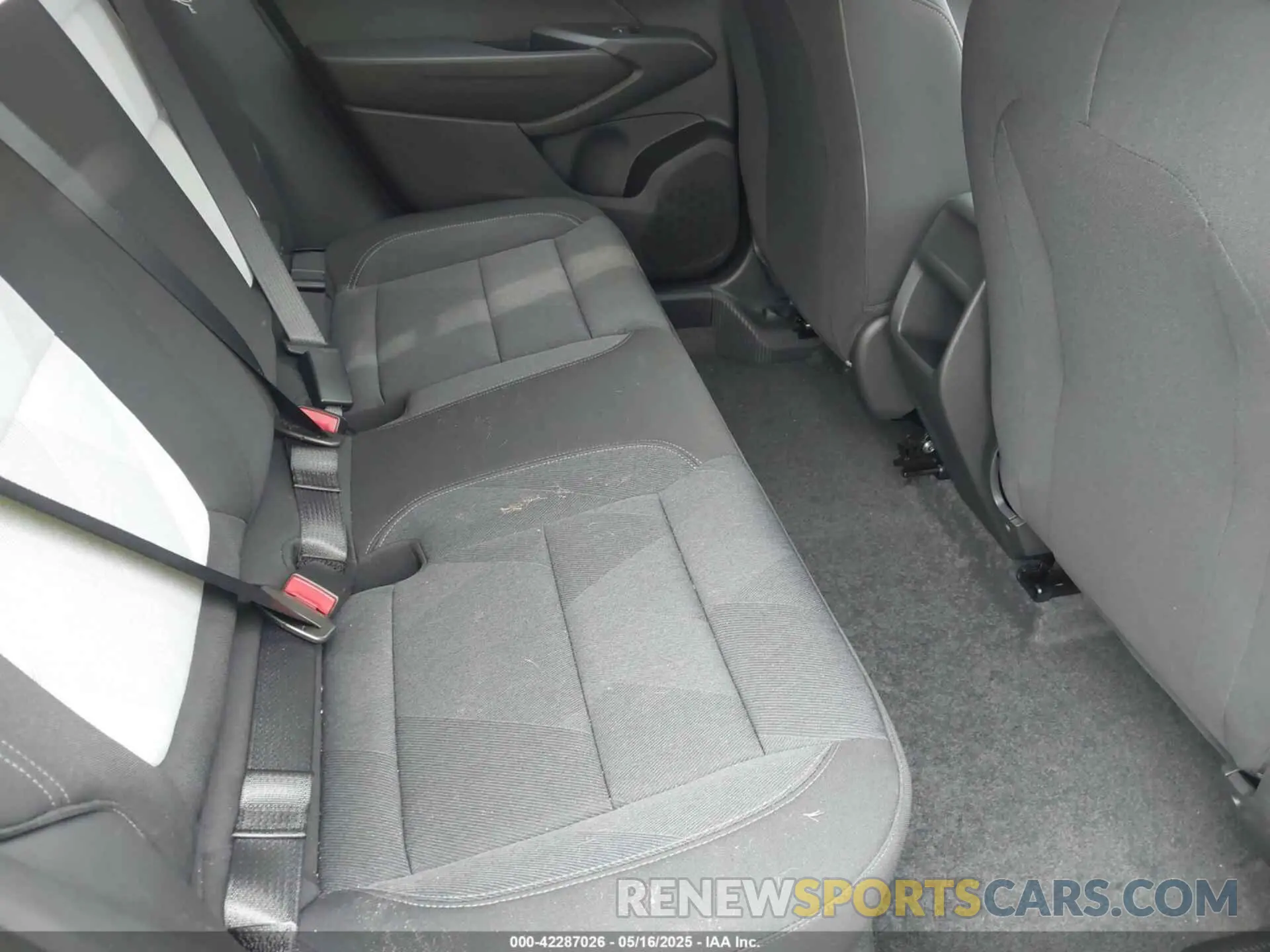 8 fotografías del automóvil dañado KL77LGEP8SC121717 CHEVROLET TRAX 2025