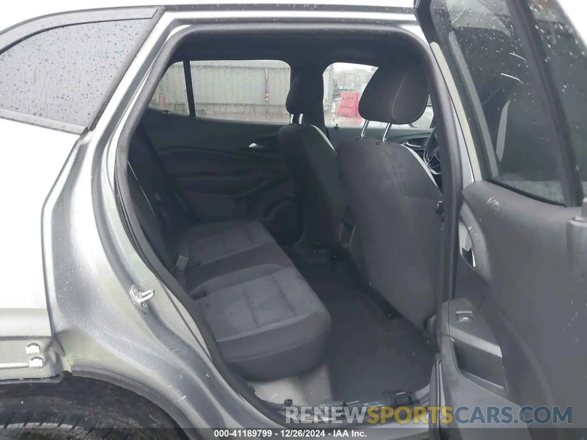 8 fotografías del automóvil dañado KL77LGEP9SC033601 CHEVROLET TRAX 2025