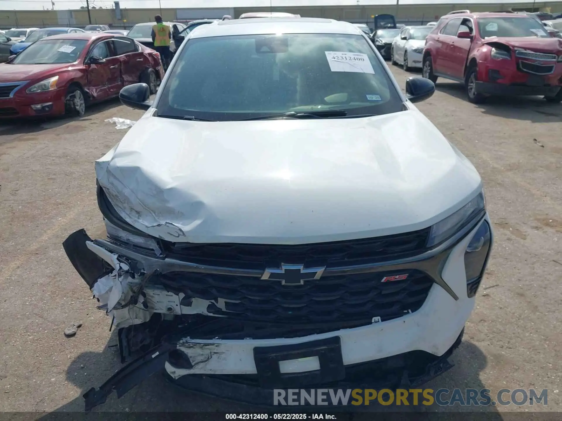 12 fotografías del automóvil dañado KL77LGEP9SC107776 CHEVROLET TRAX 2025