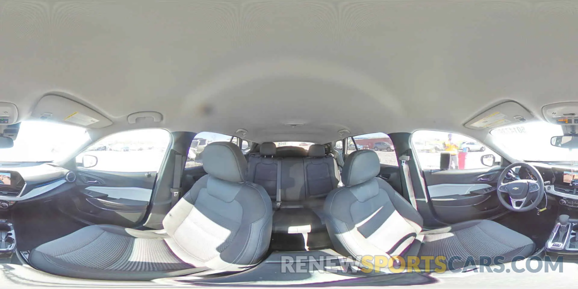 16 fotografías del automóvil dañado KL77LHEP0SC020595 CHEVROLET TRAX 2025